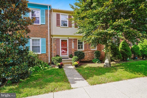 Photo of 7777 Euclid Way, SPRINGFIELD, VA 22153 (MLS # VAFX2345880)