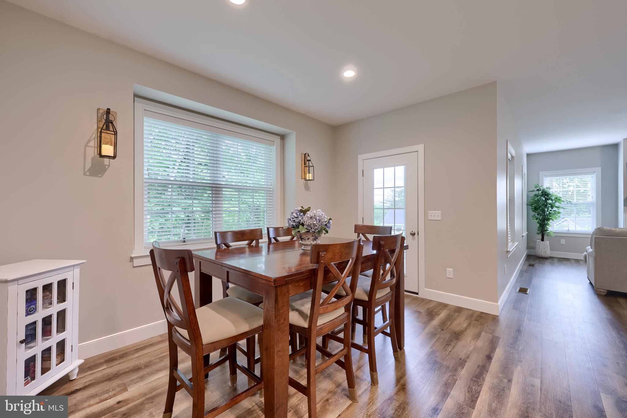 BLOSSOM HILL - Residential