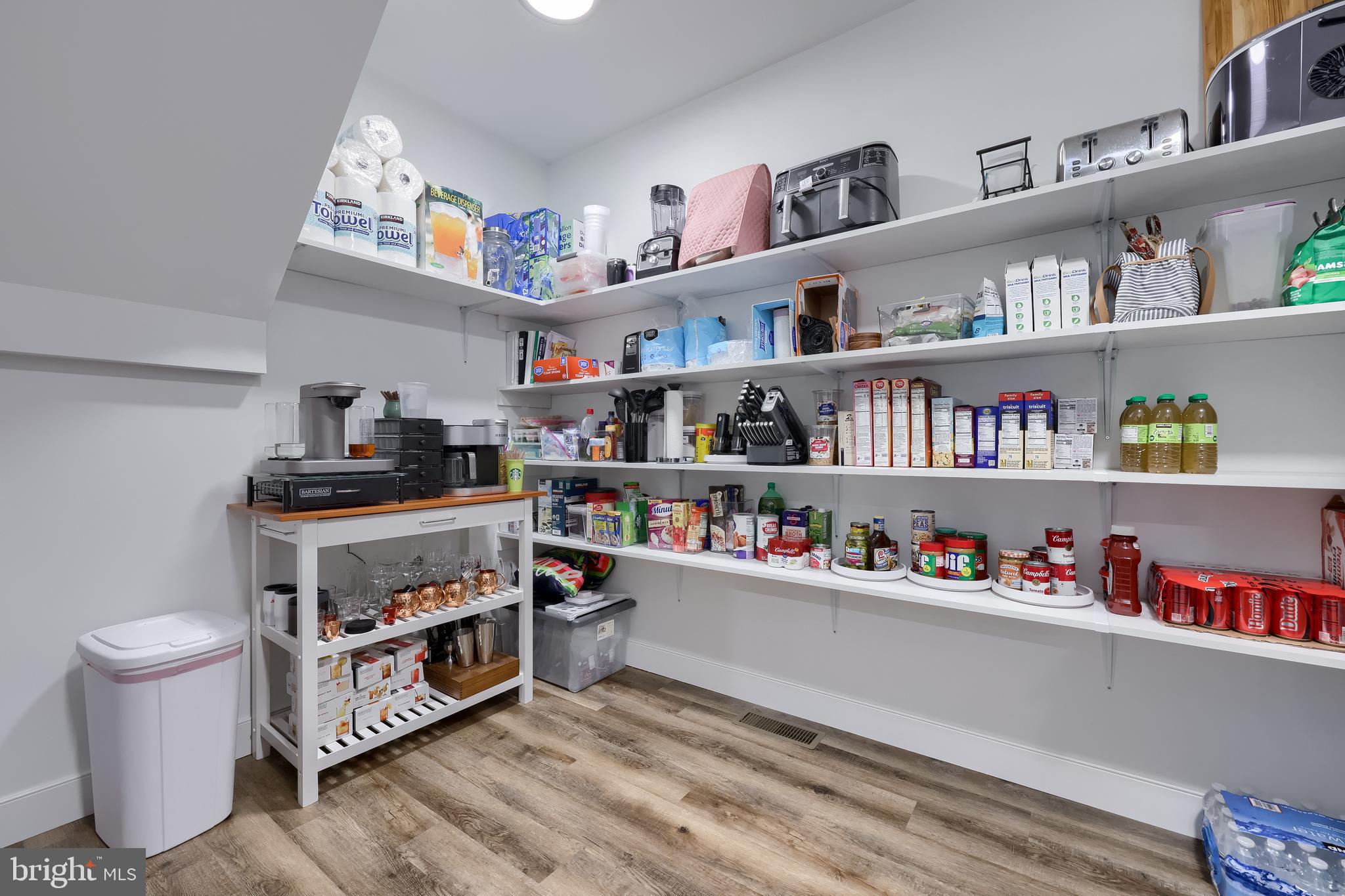 BLOSSOM HILL - Residential