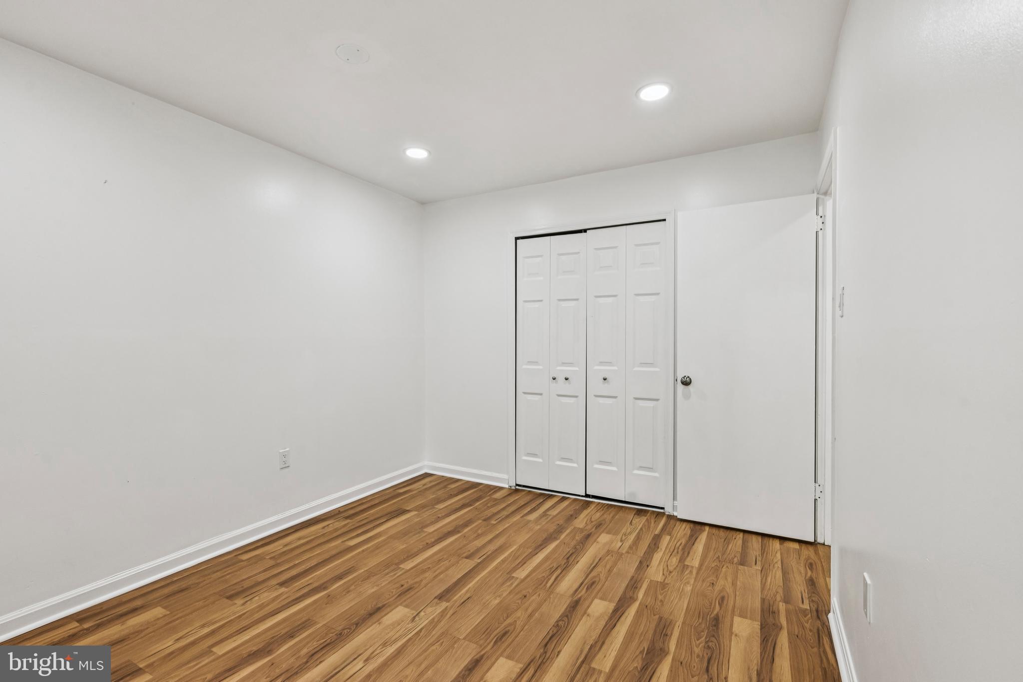 OLD MILL COMMUNITY - Residential