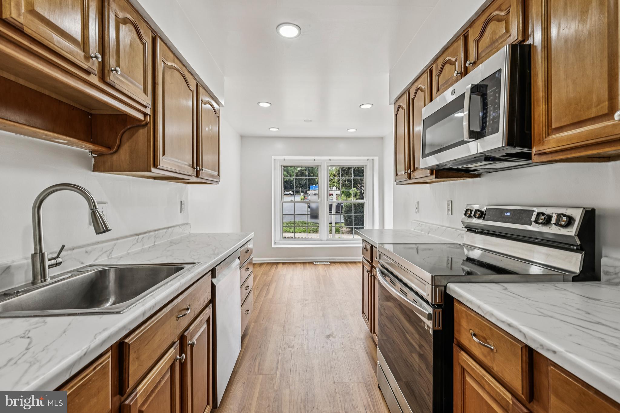 OLD MILL COMMUNITY - Residential