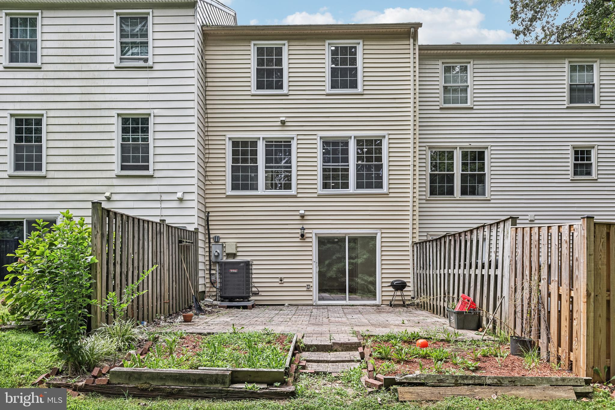 OLD MILL COMMUNITY - Residential