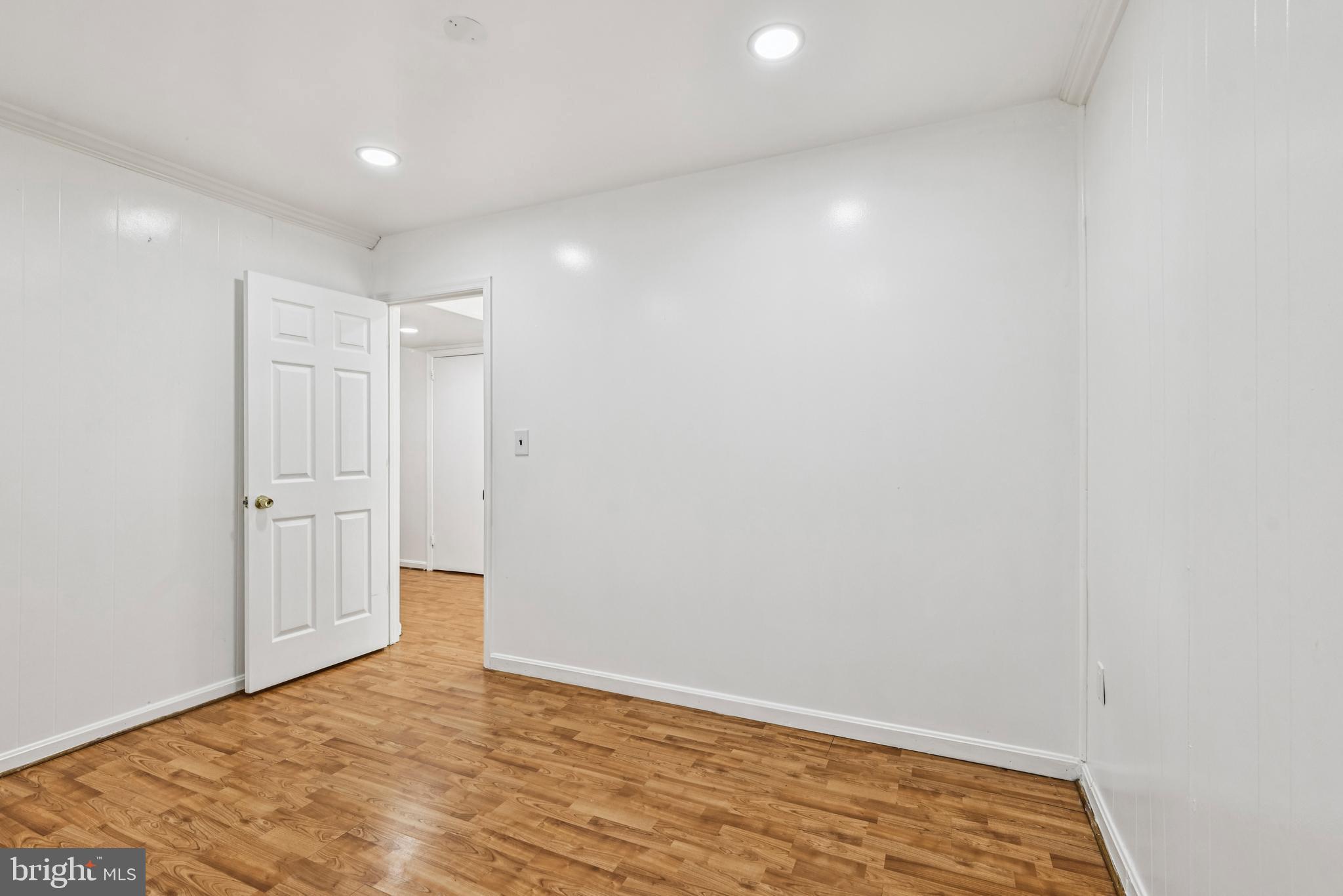 OLD MILL COMMUNITY - Residential