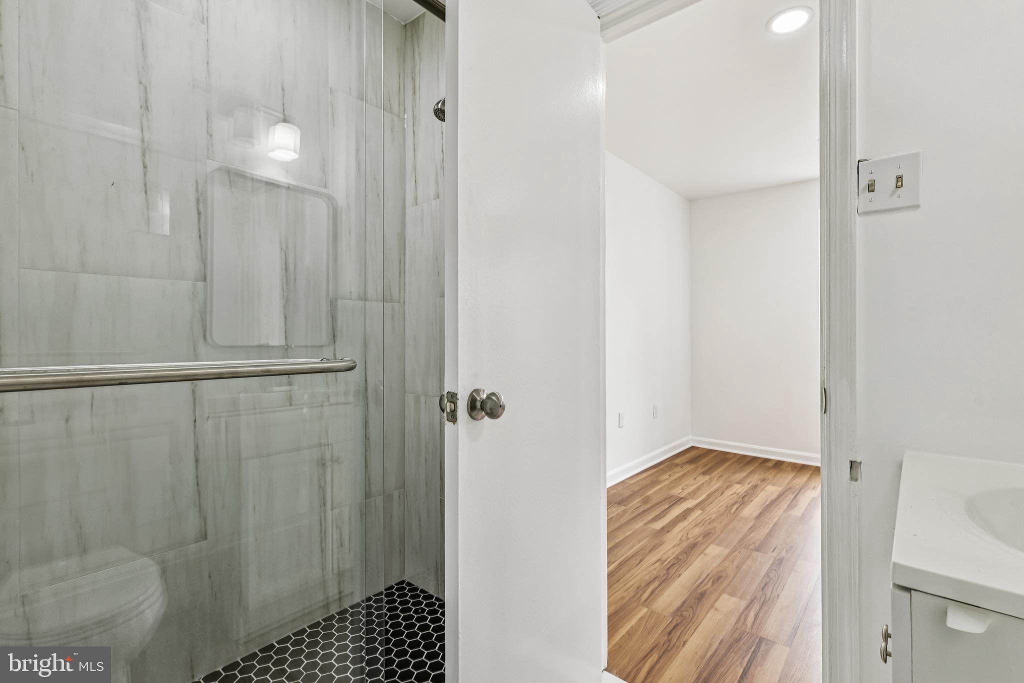 OLD MILL COMMUNITY - Residential