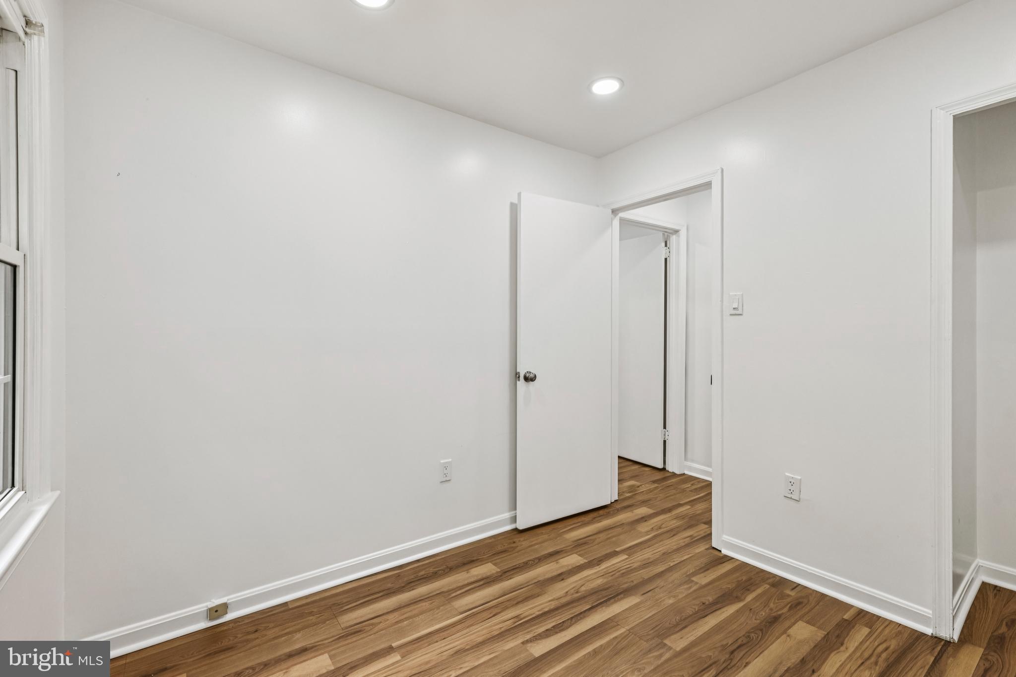 OLD MILL COMMUNITY - Residential