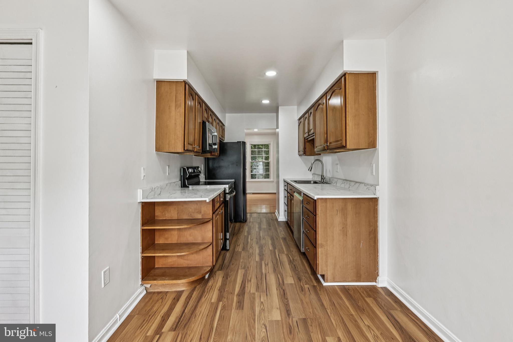 OLD MILL COMMUNITY - Residential