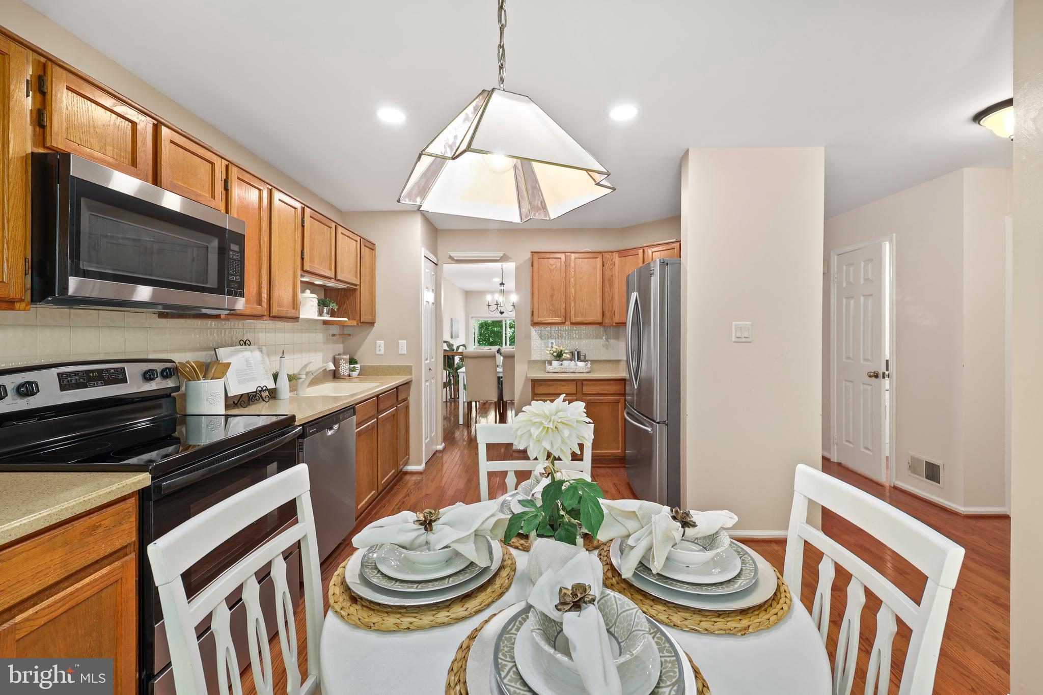 3304 SHEARWATER COURT