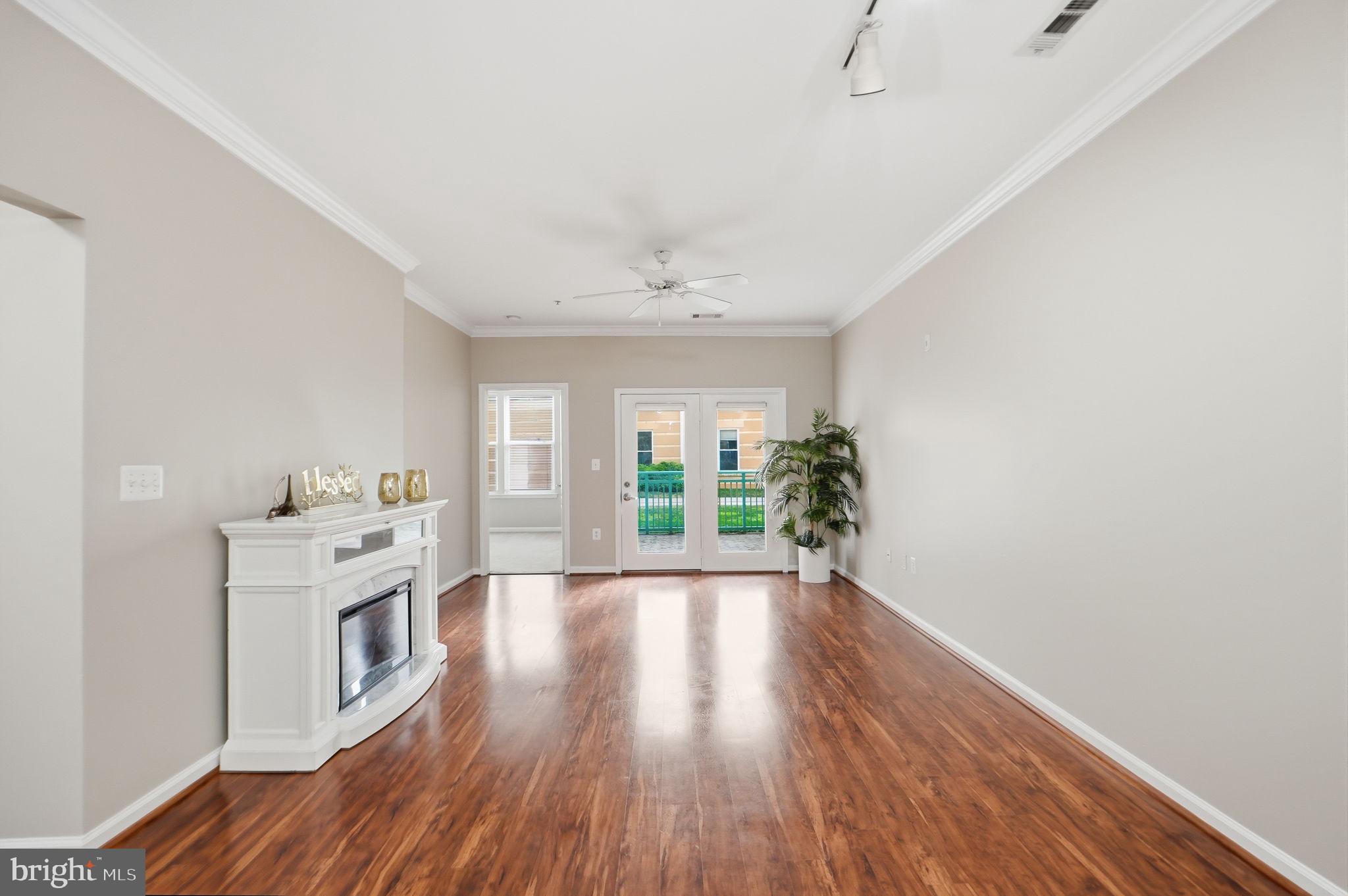 MARKET STREET AT TOWN CENTER - Residential