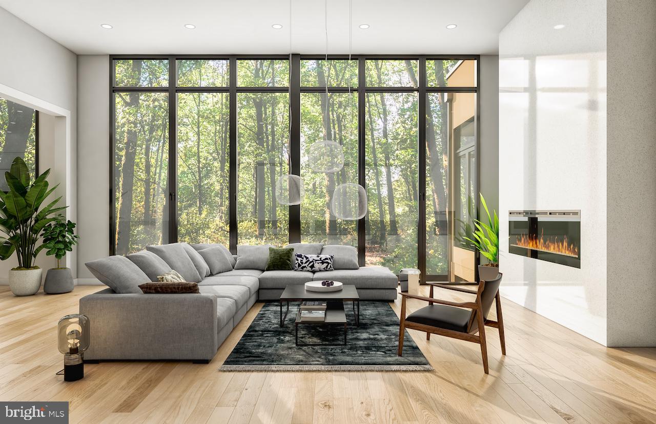 RIVERCREST - Residential