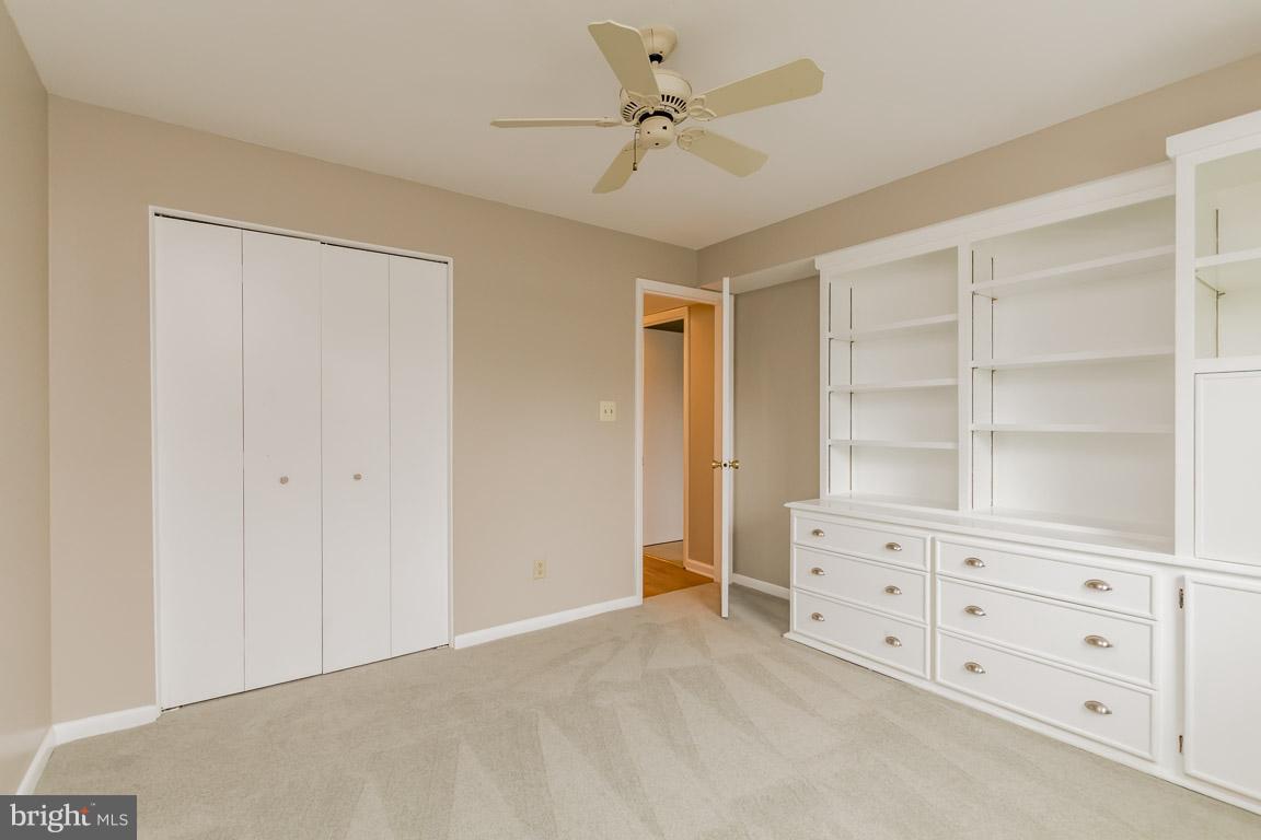 STAPLETON COURT GARDEN - Residential