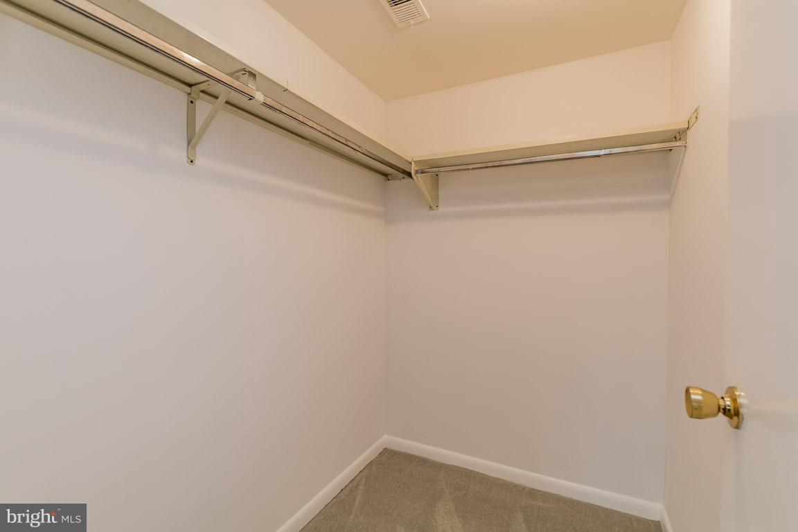 STAPLETON COURT GARDEN - Residential