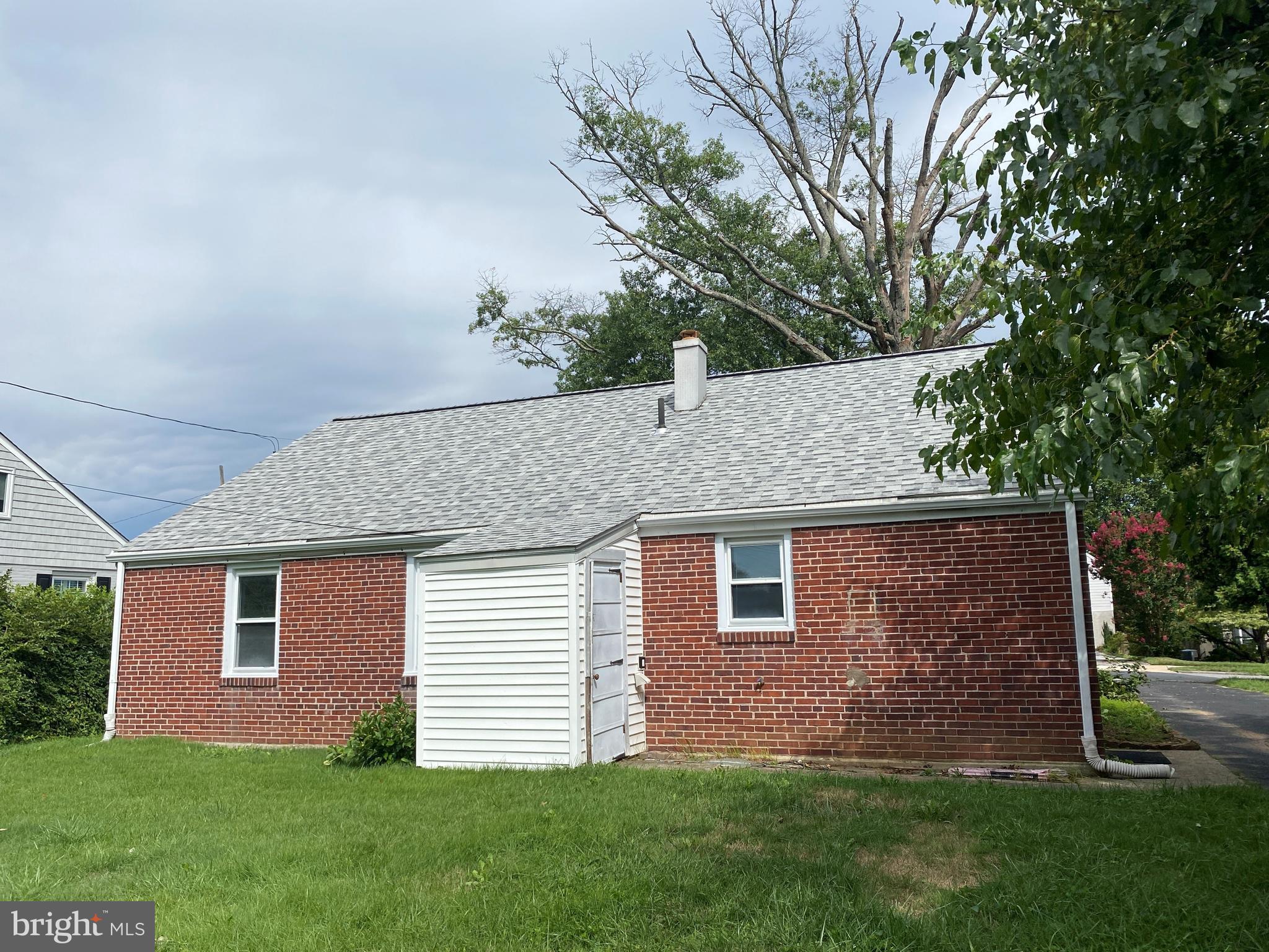 NONE AVAILABLE - Residential Lease