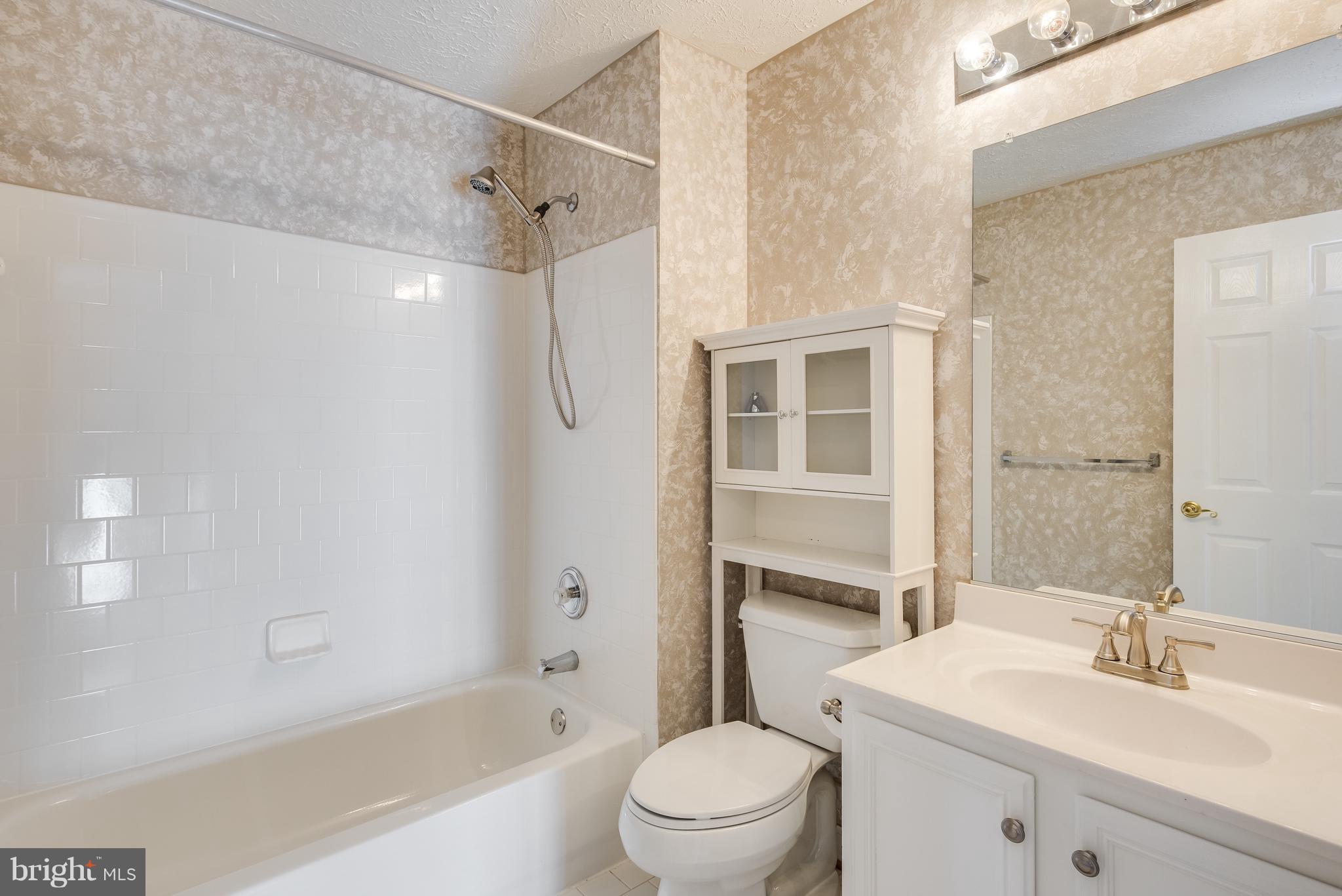 WATERFORD - Residential