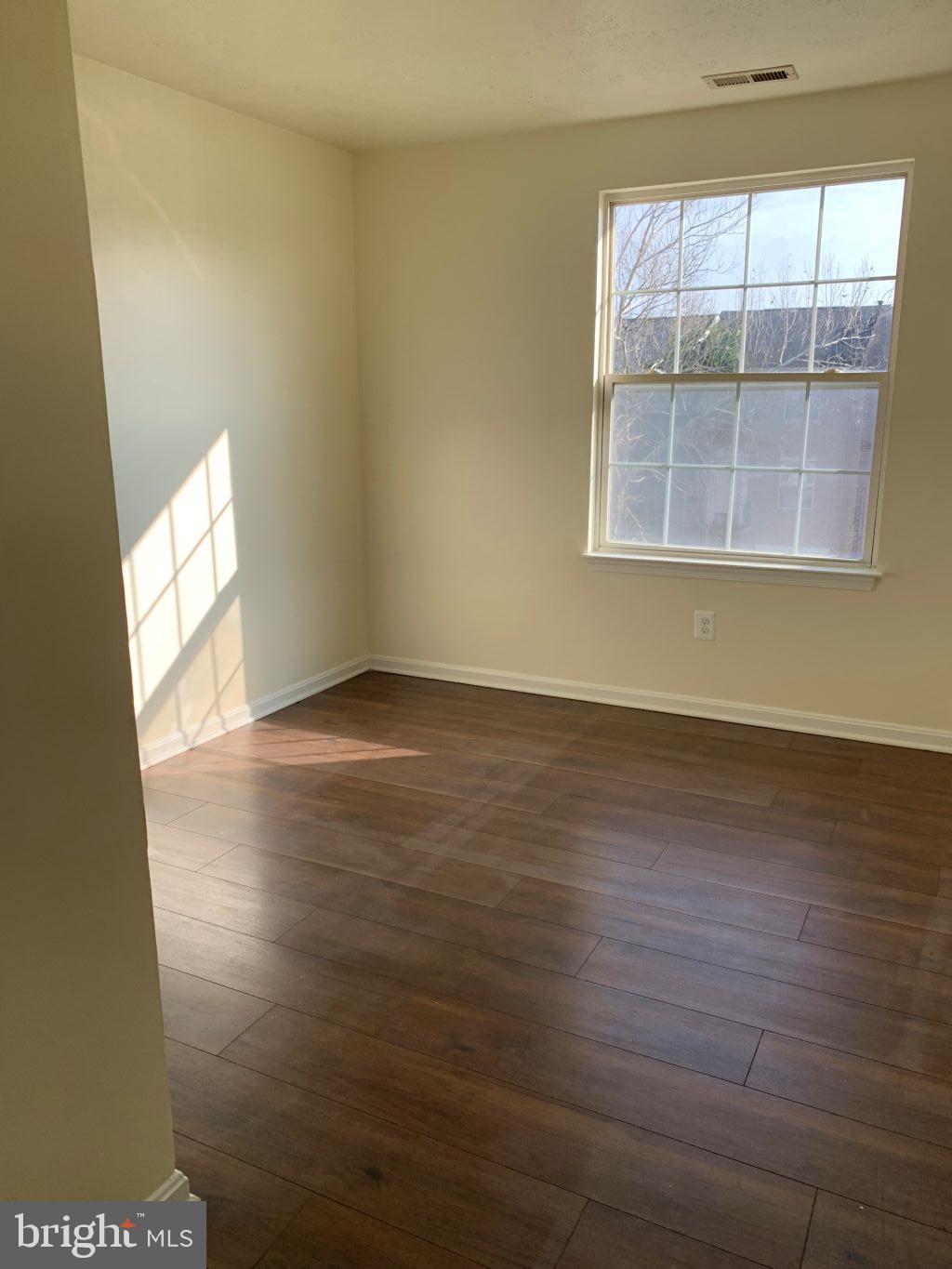 SNOWDEN RIDGE - Residential Lease