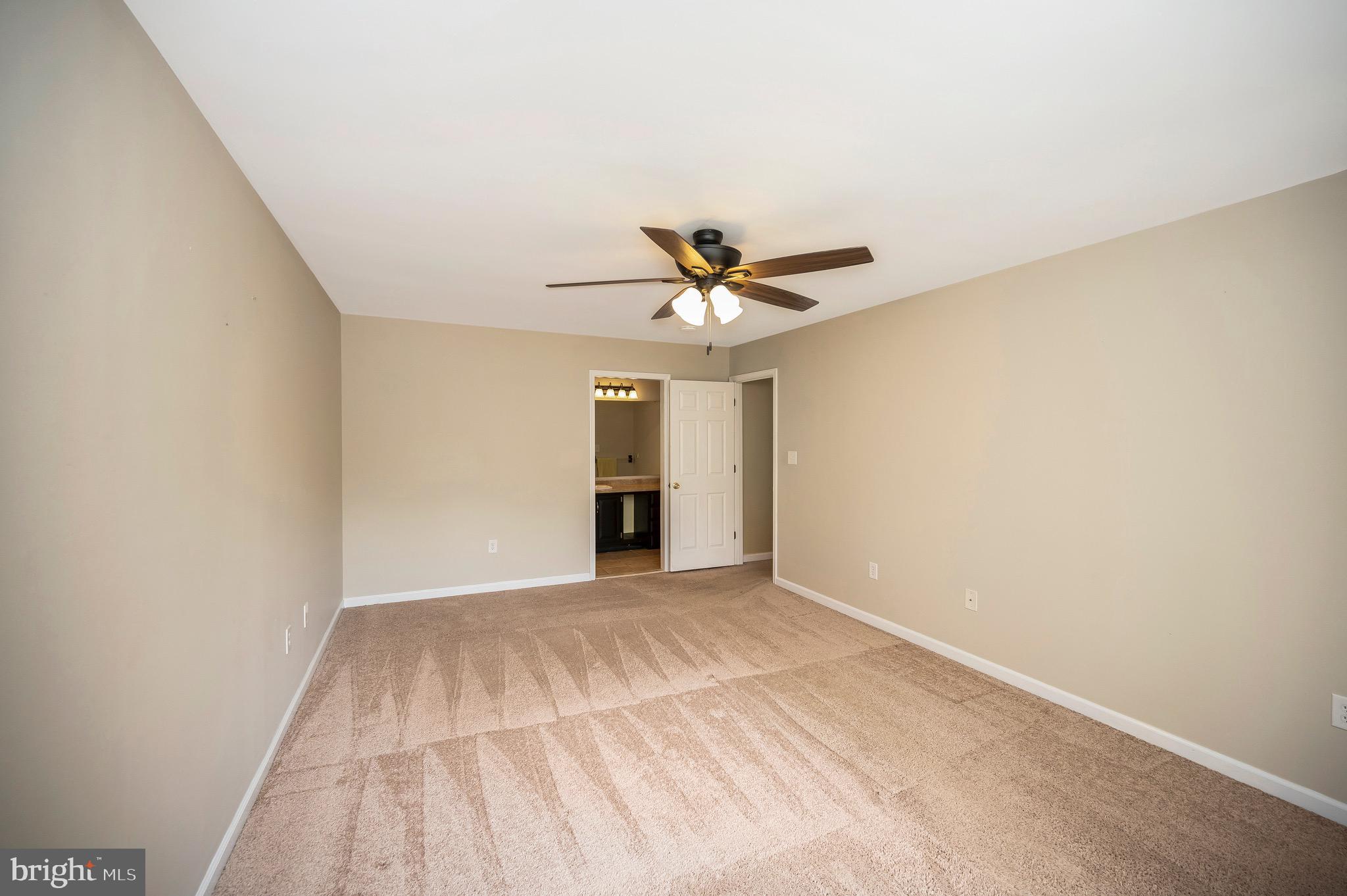 QUEEN'S MILL - Residential