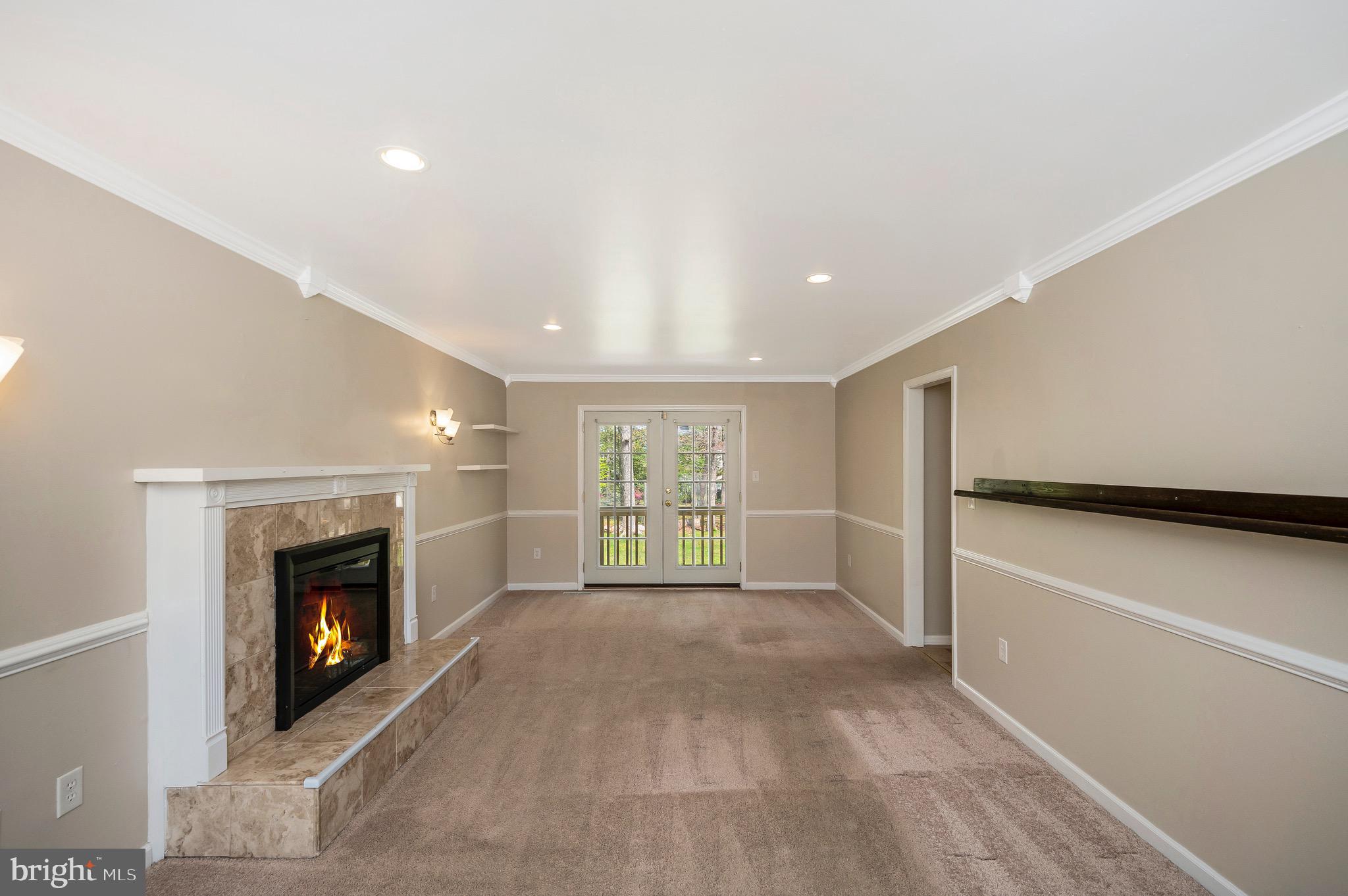 QUEEN'S MILL - Residential