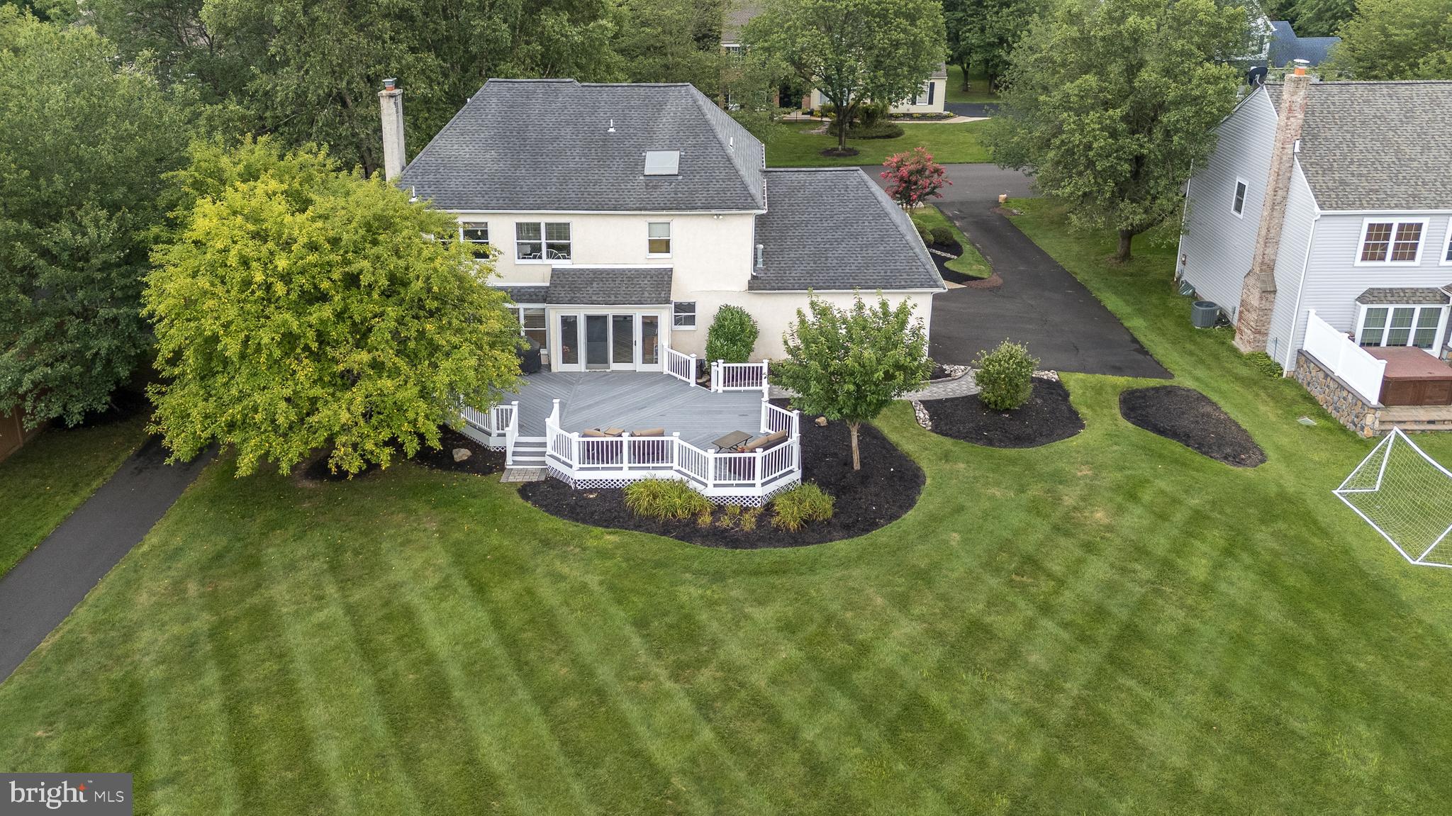 1277 DOGWOOD DRIVE
