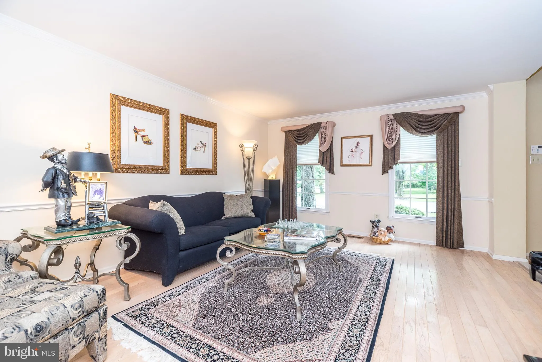 Jamison, Pennsylvania 18929, United States, 4 Bedrooms Bedrooms, ,3 BathroomsBathrooms,Residential,Contingent,183048