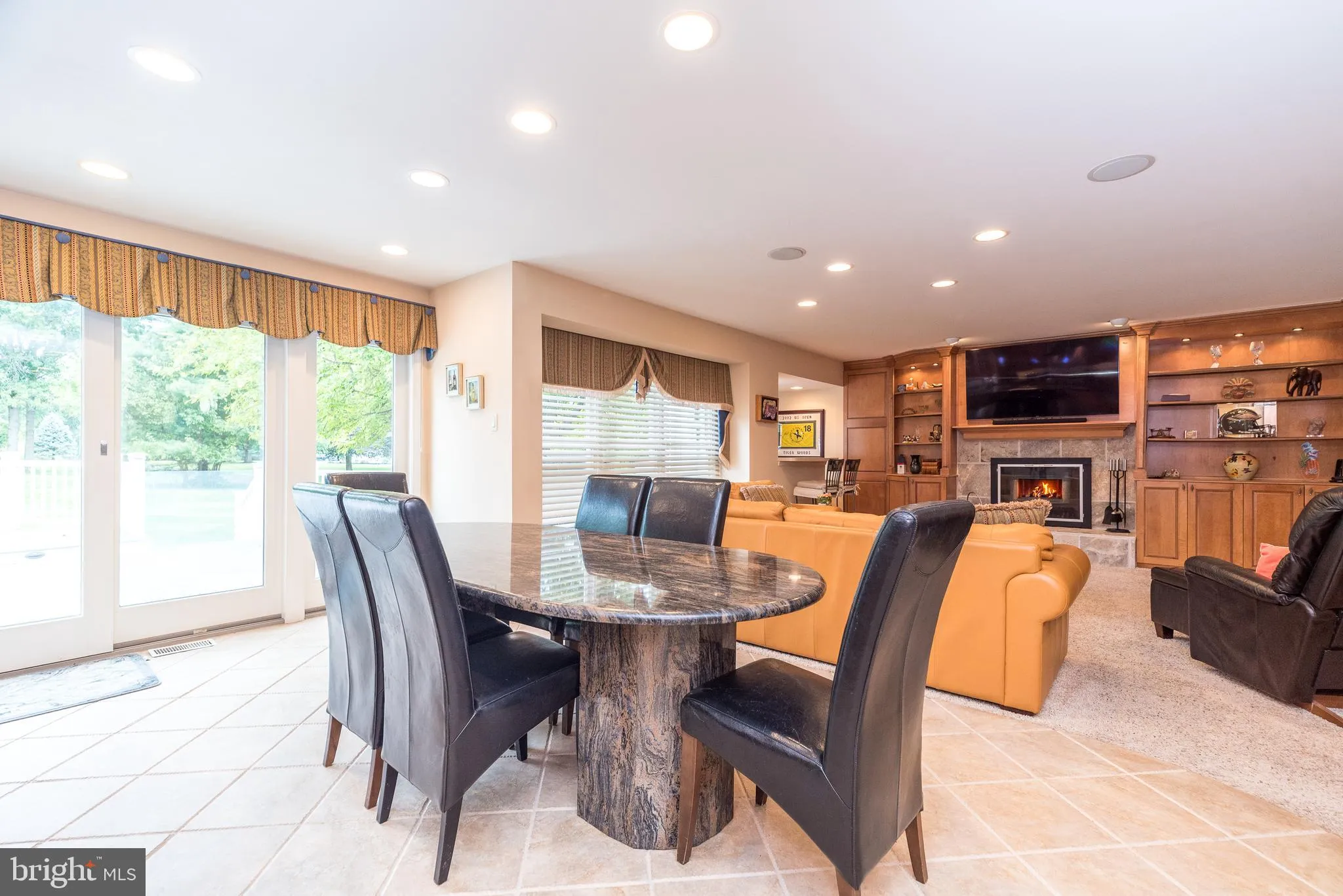 Jamison, Pennsylvania 18929, United States, 4 Bedrooms Bedrooms, ,3 BathroomsBathrooms,Residential,Contingent,183048