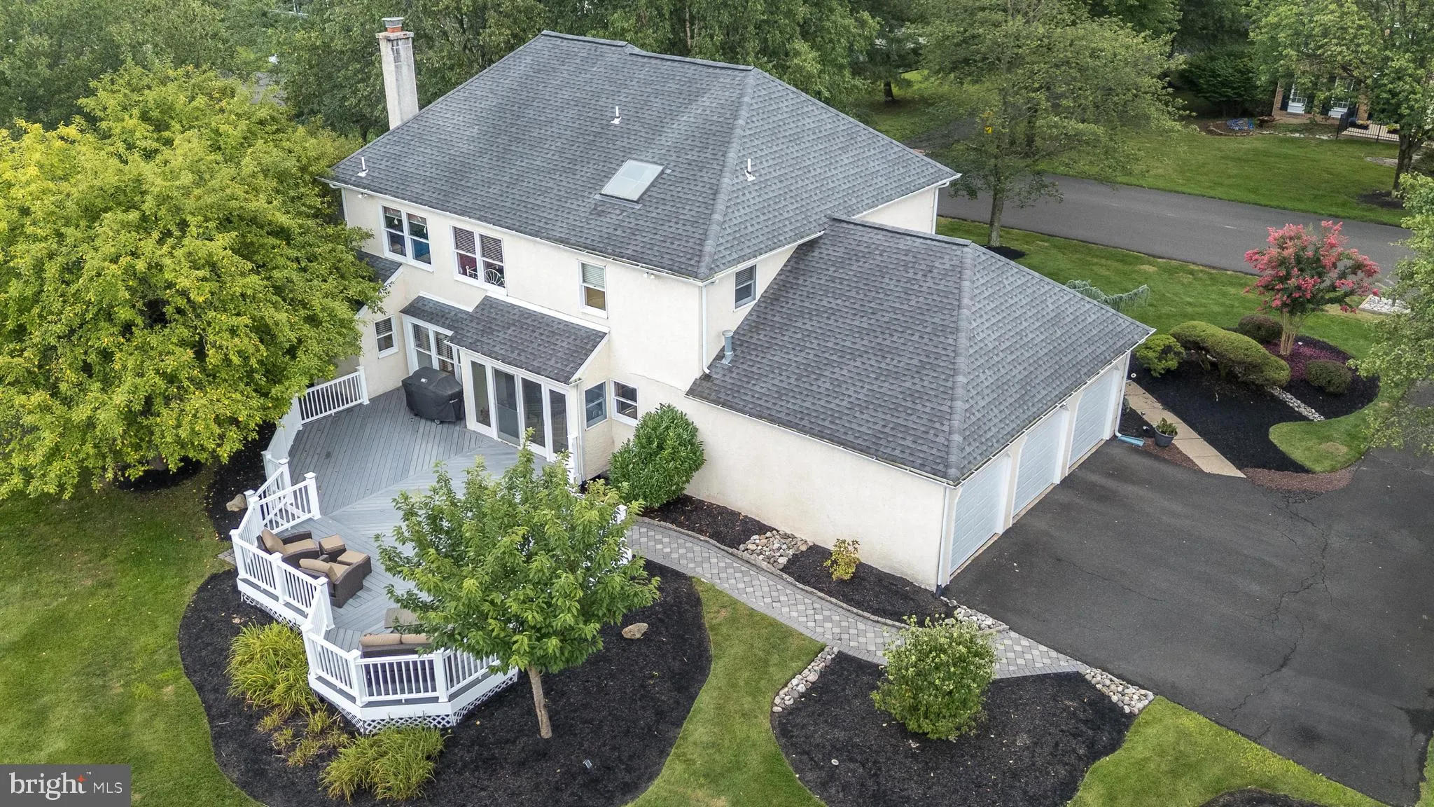 Jamison, Pennsylvania 18929, United States, 4 Bedrooms Bedrooms, ,3 BathroomsBathrooms,Residential,Contingent,183048