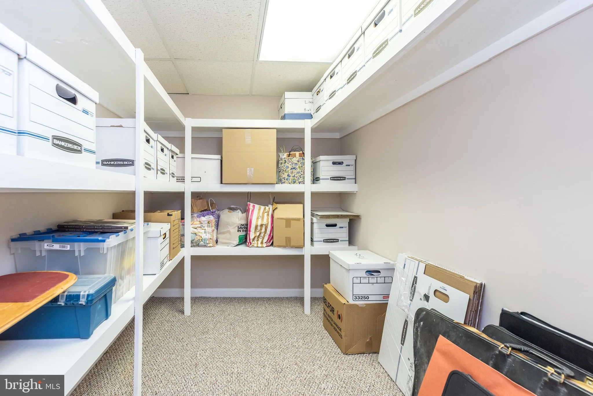 Jamison, Pennsylvania 18929, United States, 4 Bedrooms Bedrooms, ,3 BathroomsBathrooms,Residential,Contingent,183048