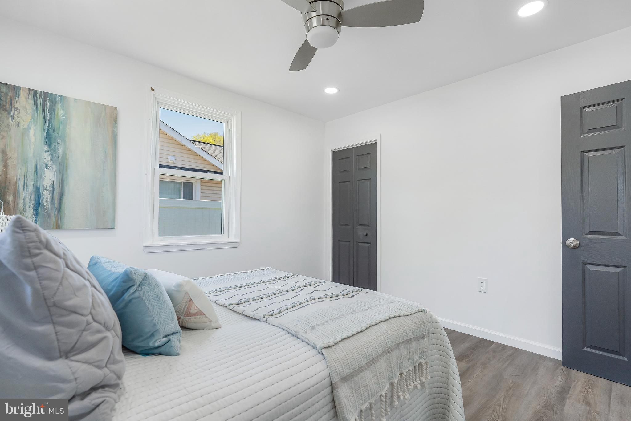 MARLYN TERRACE - Residential