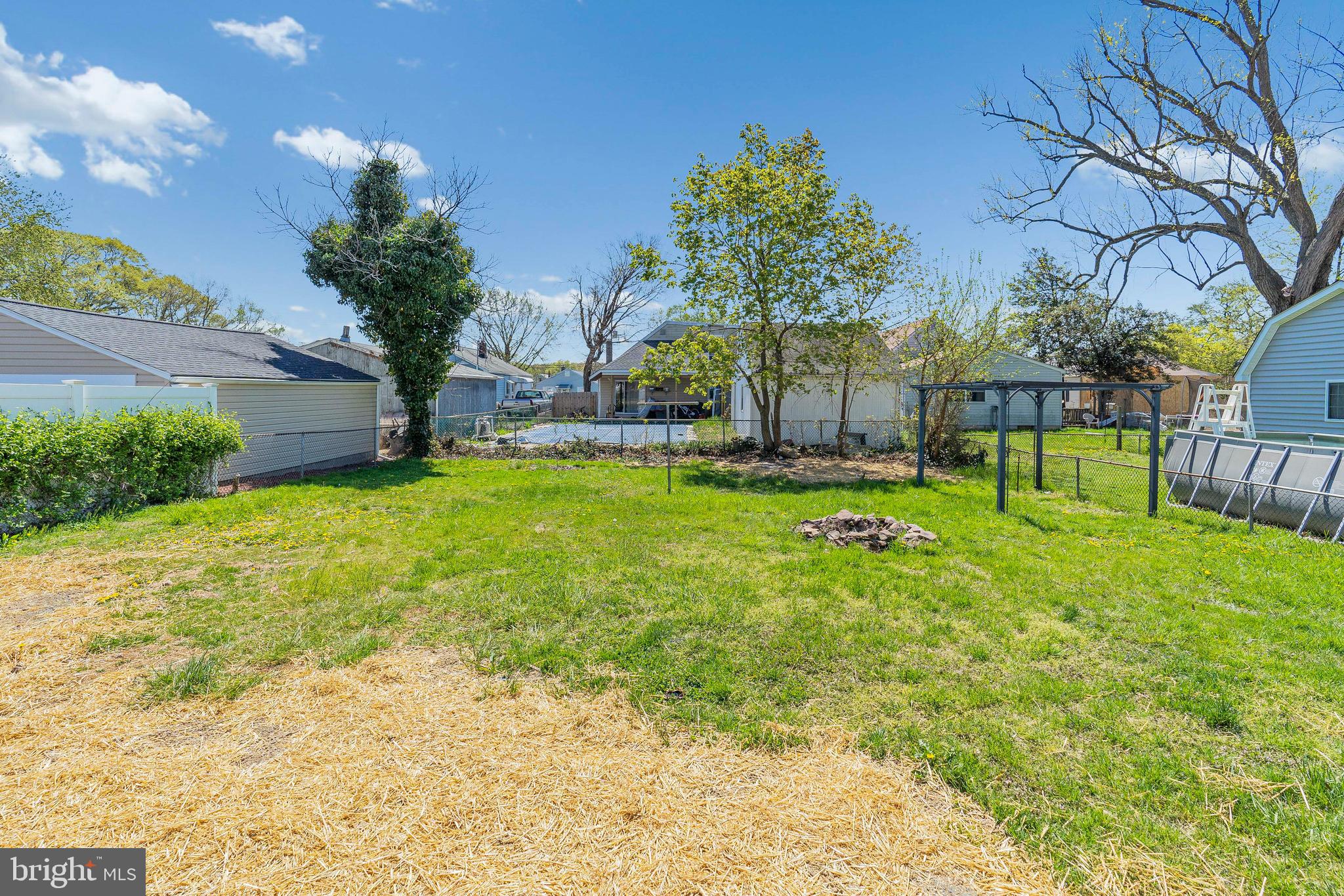 MARLYN TERRACE - Residential