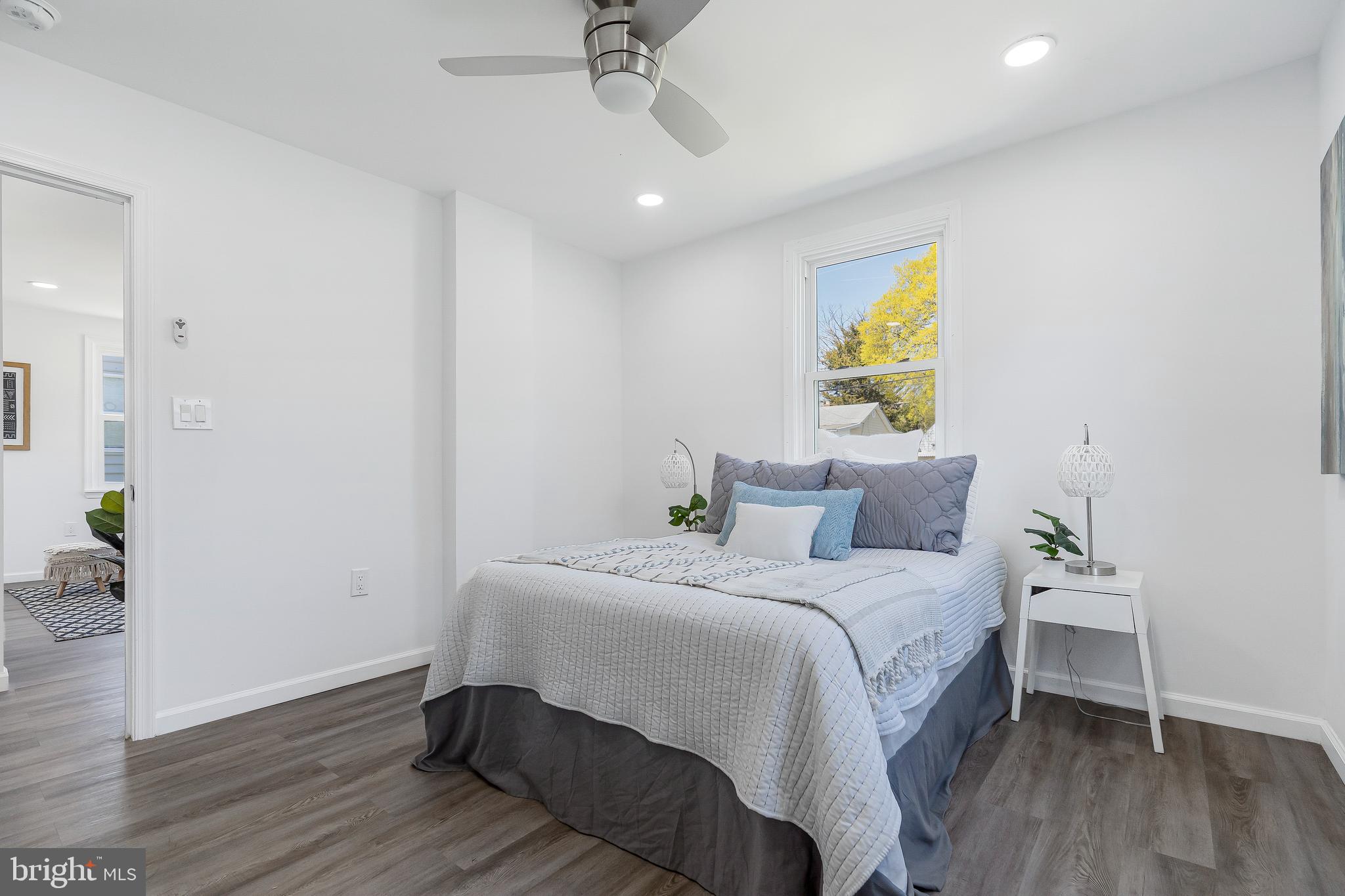 MARLYN TERRACE - Residential