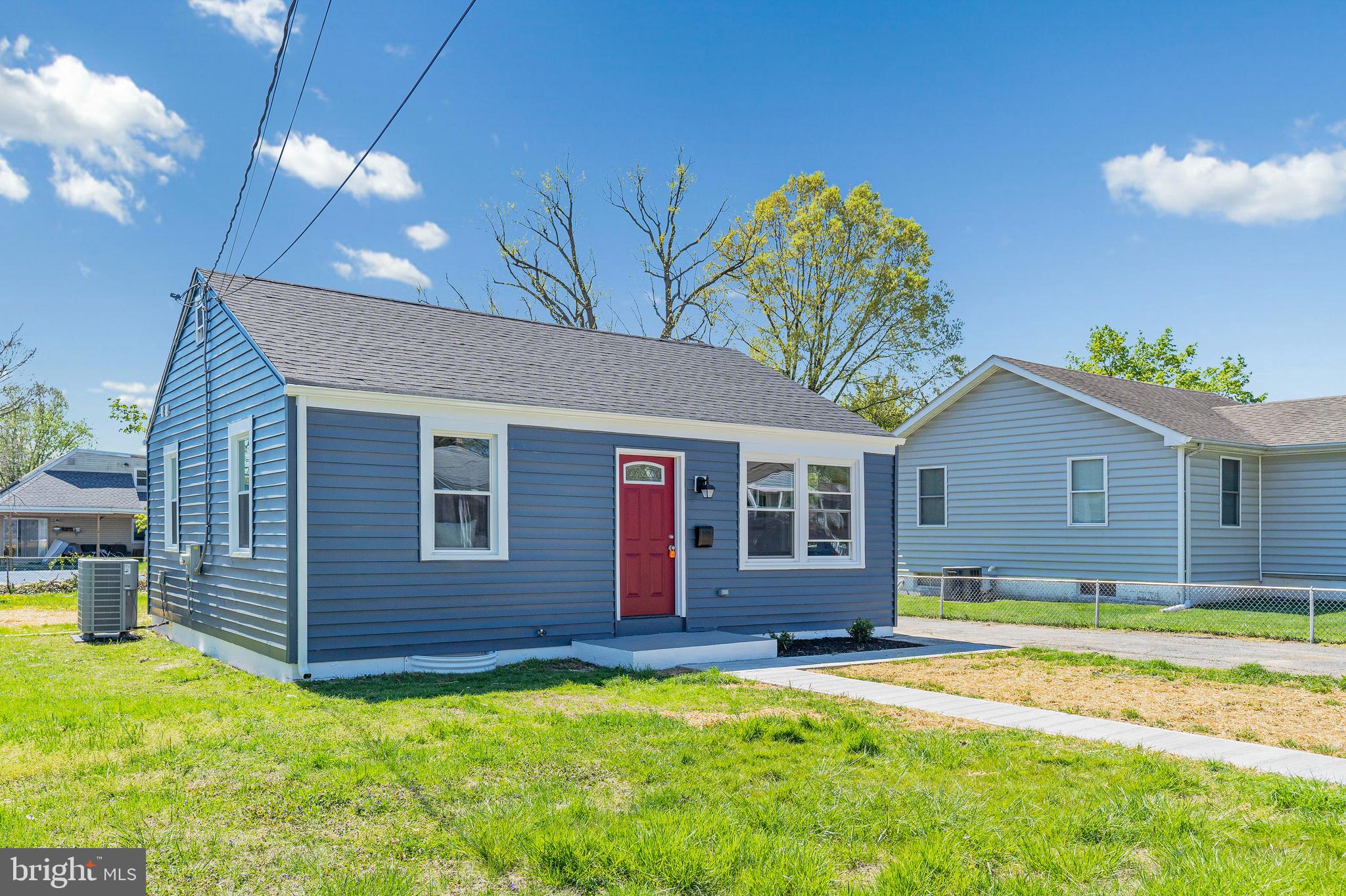 MARLYN TERRACE - Residential