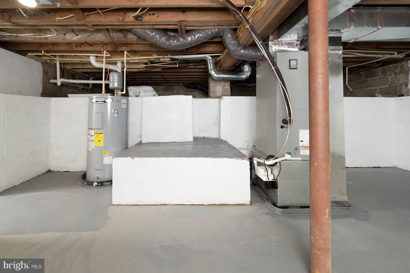 MARLYN TERRACE - Residential