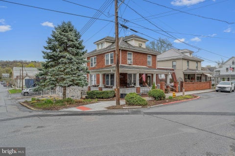 Photo of 176 Wilkes St, BERKELEY SPRINGS, WV 25411 (MLS # WVMO2007952)