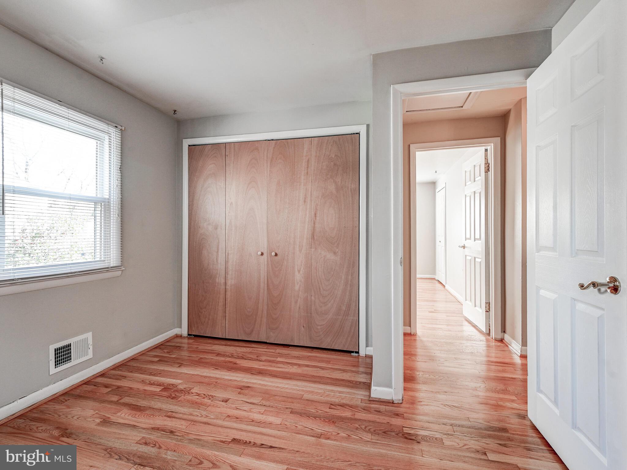 VILLA VUE EAST - Residential