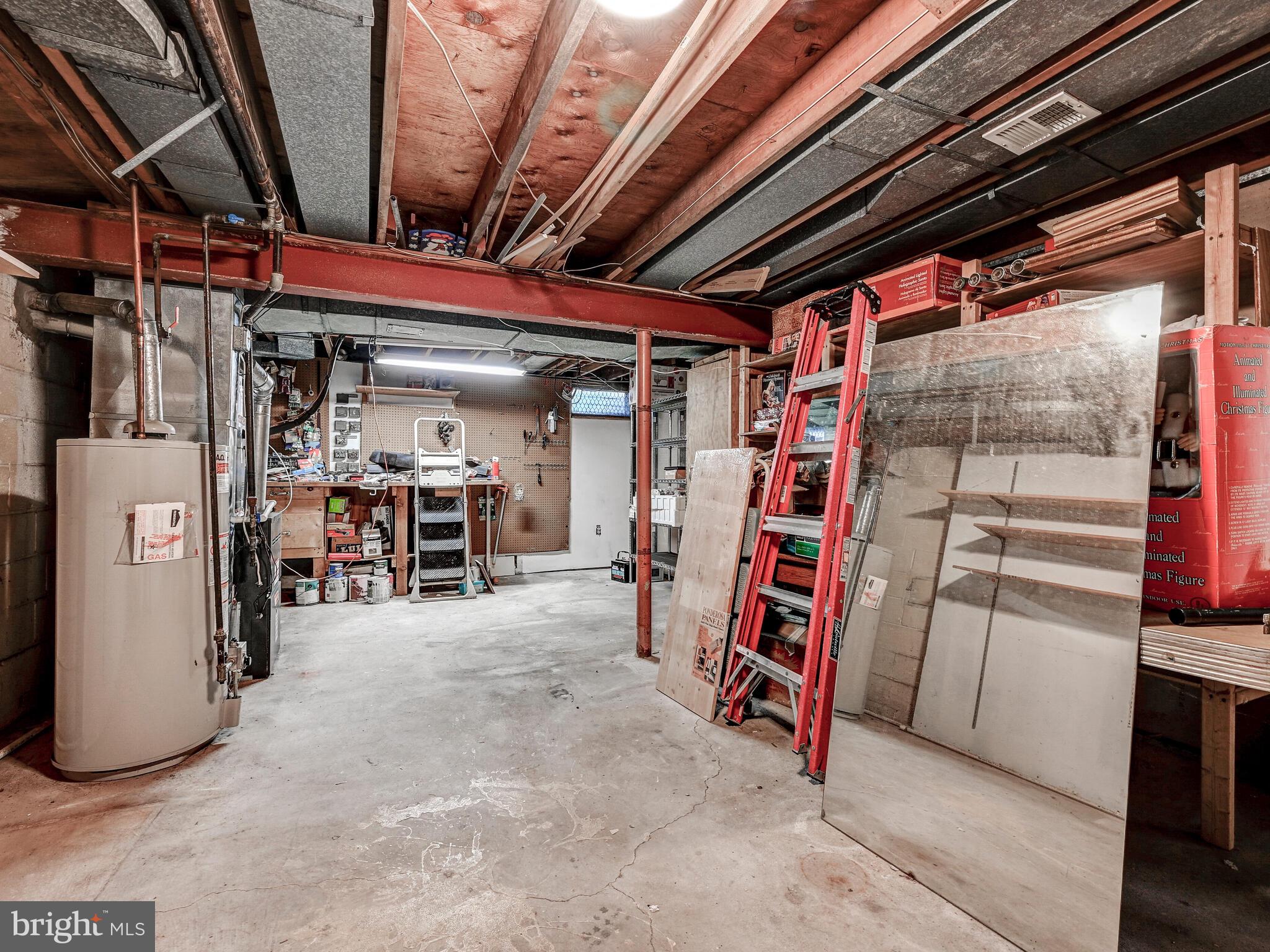 VILLA VUE EAST - Residential