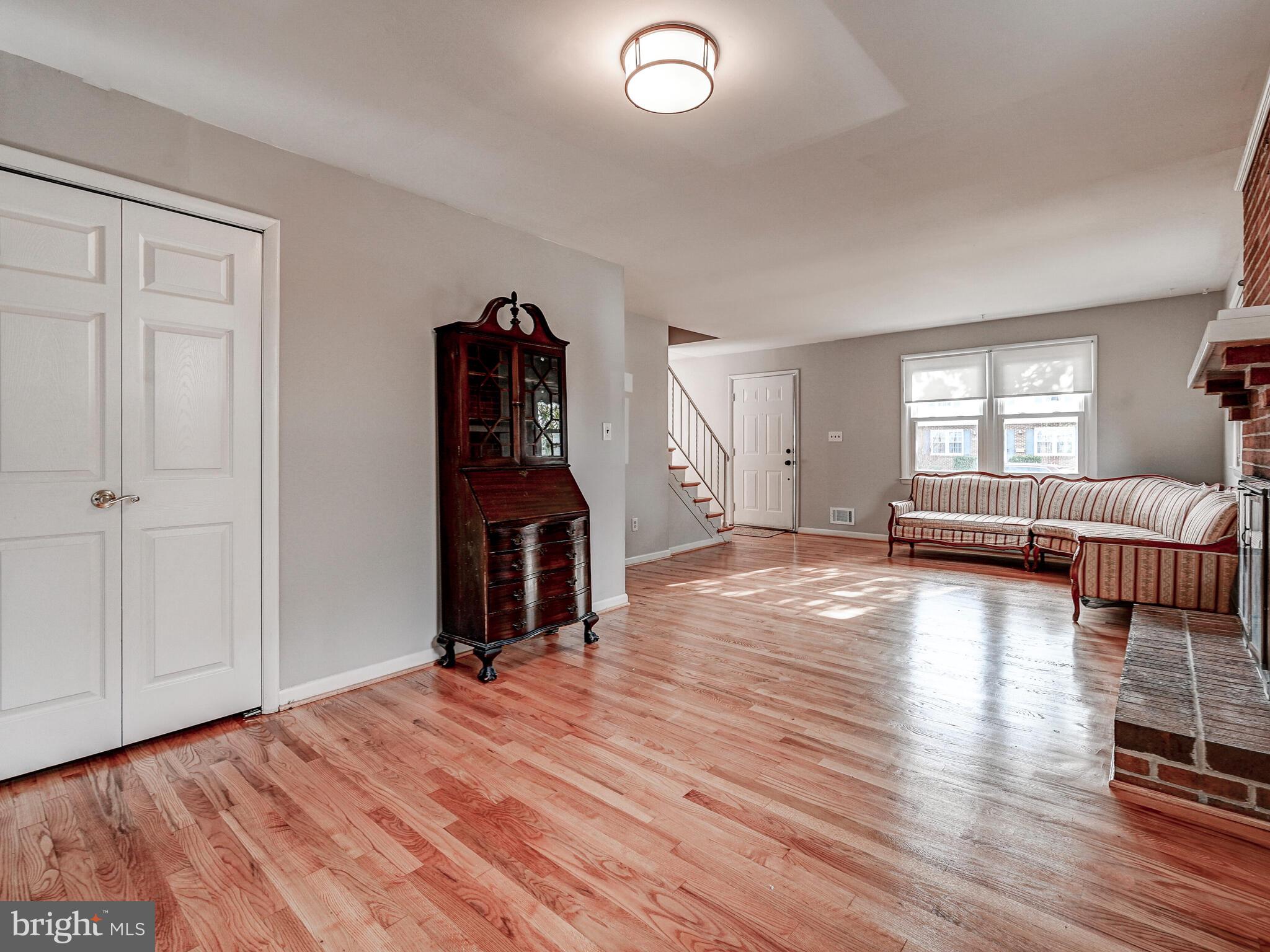 VILLA VUE EAST - Residential