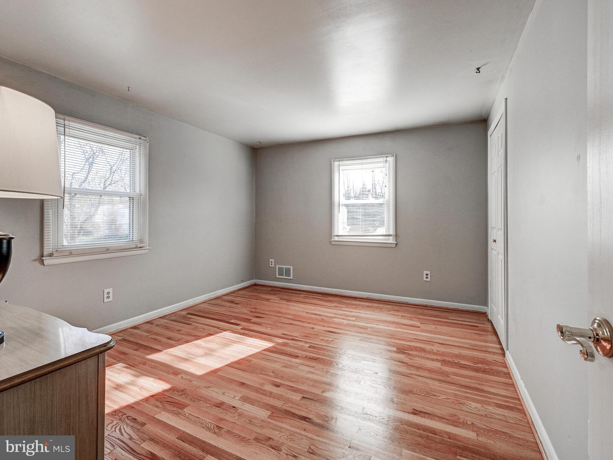 VILLA VUE EAST - Residential