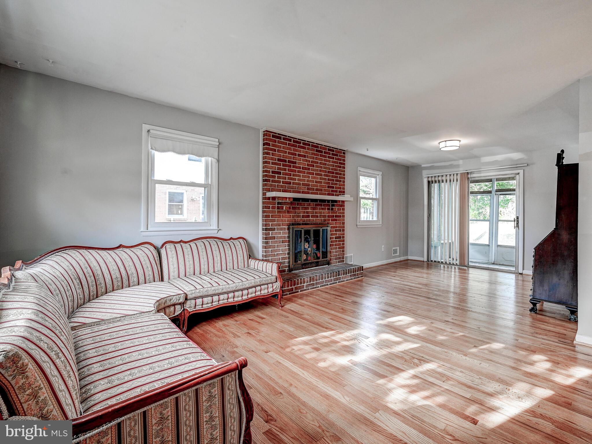 VILLA VUE EAST - Residential