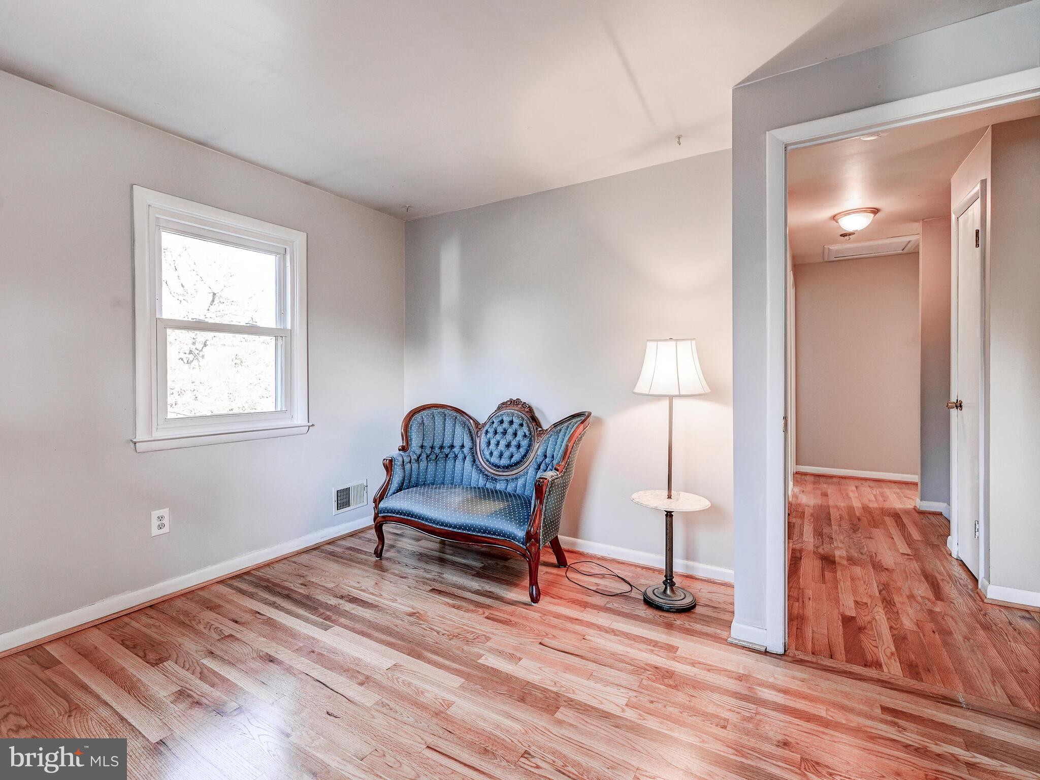 VILLA VUE EAST - Residential