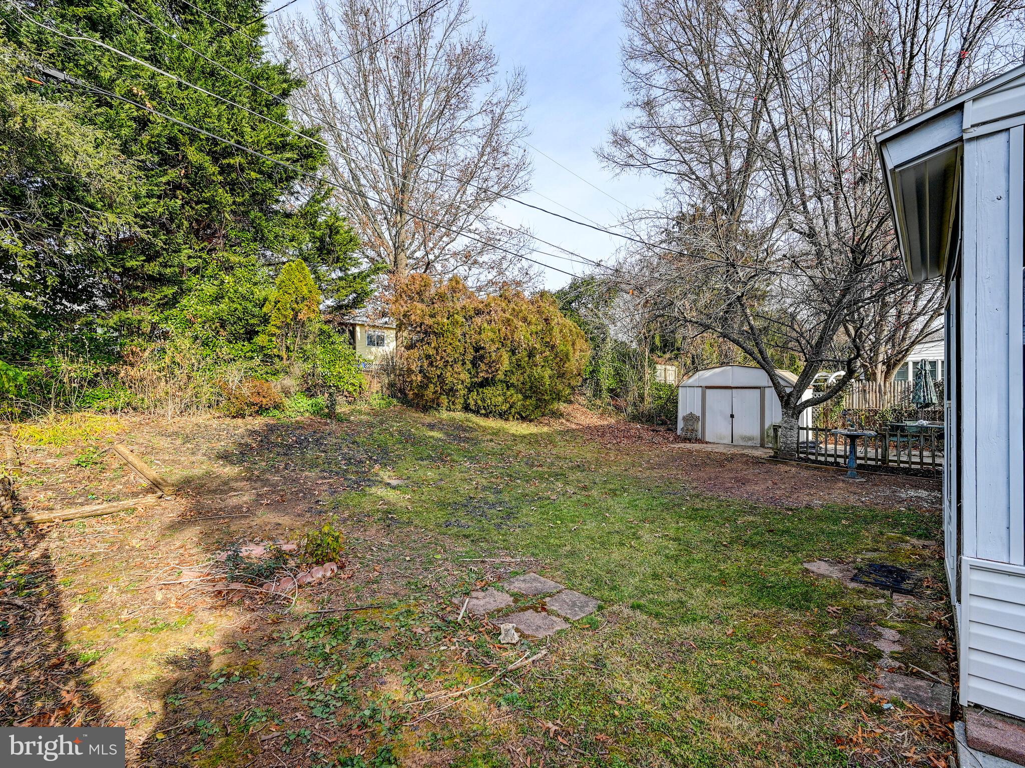 VILLA VUE EAST - Residential