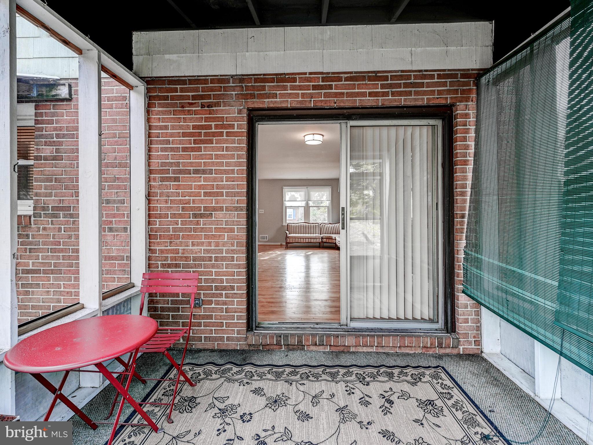 VILLA VUE EAST - Residential