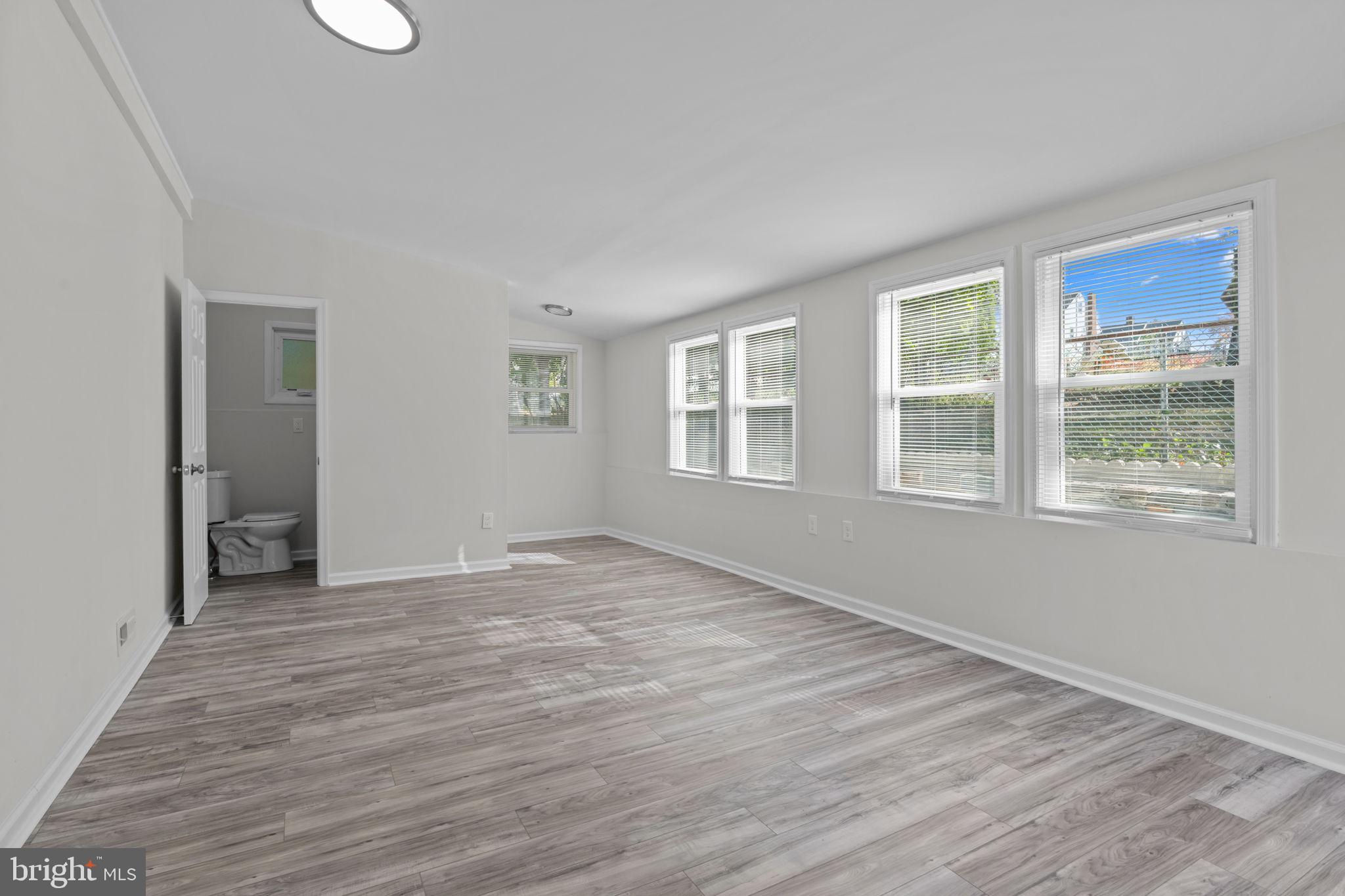 TREVOSE - Residential