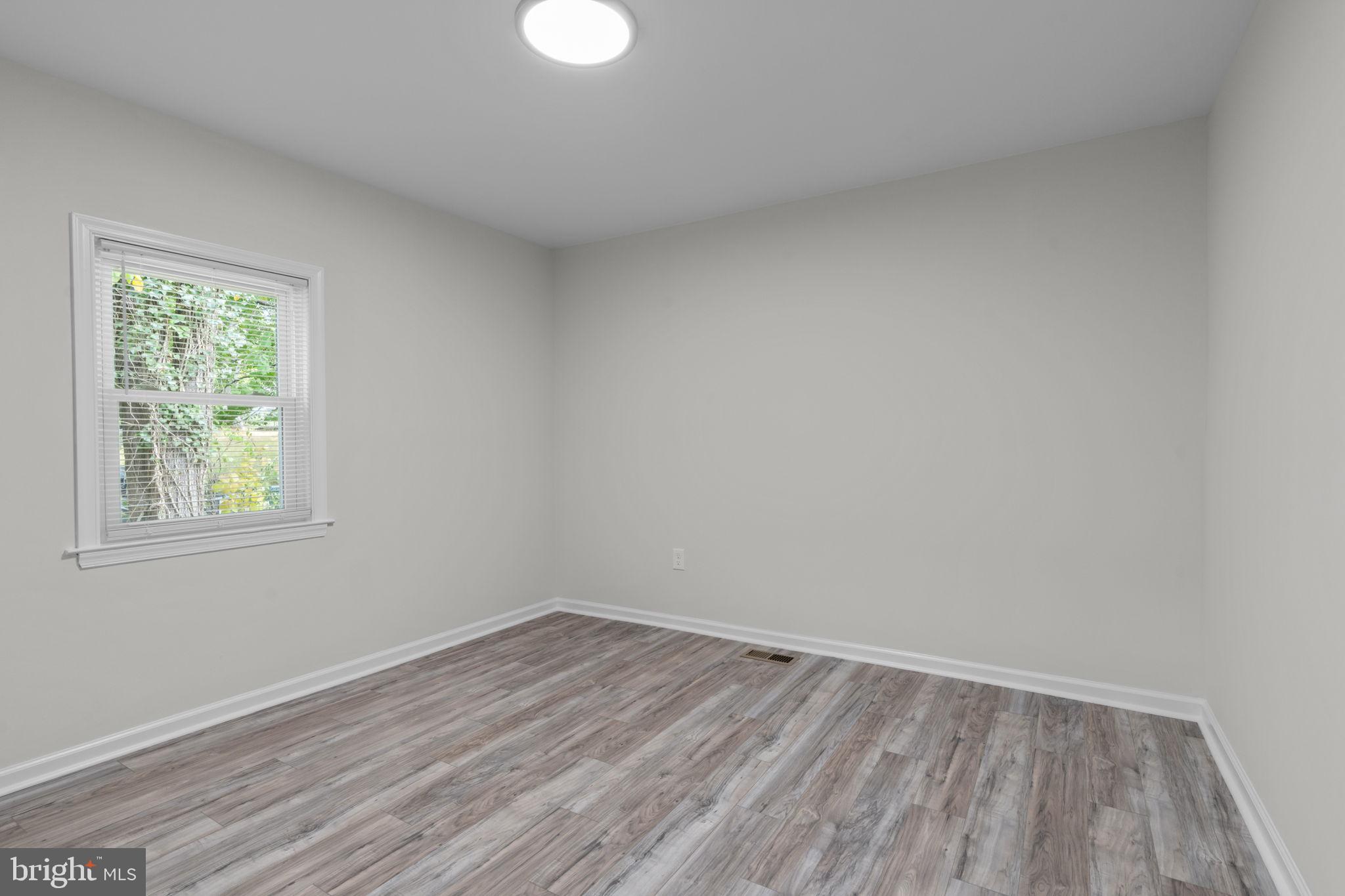 TREVOSE - Residential