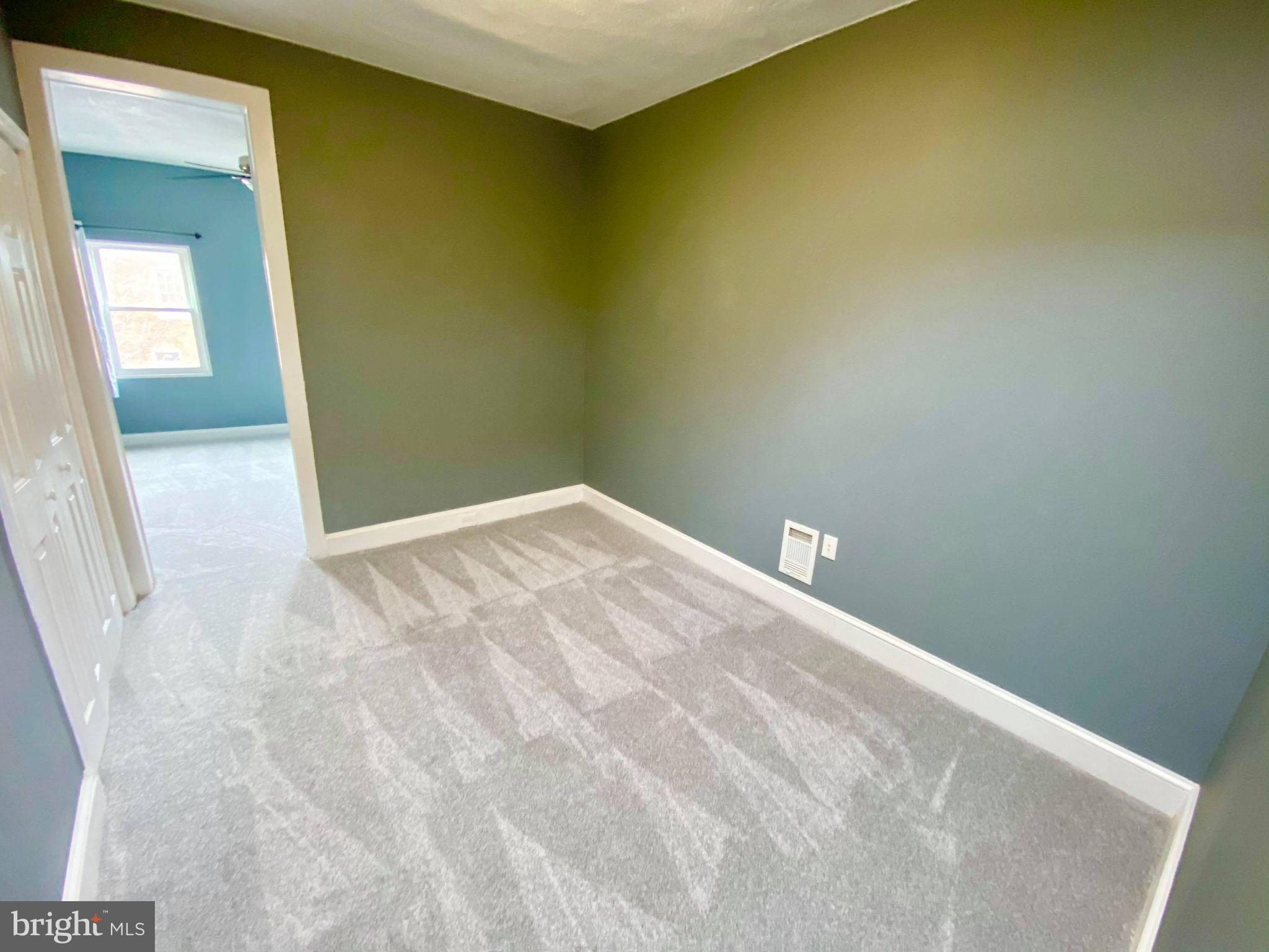 GREEKTOWN - Residential Lease