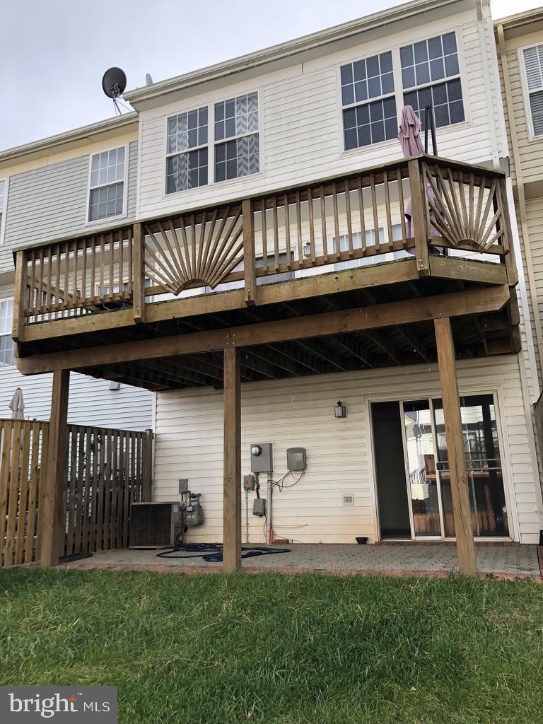 9614 SCALES PLACE