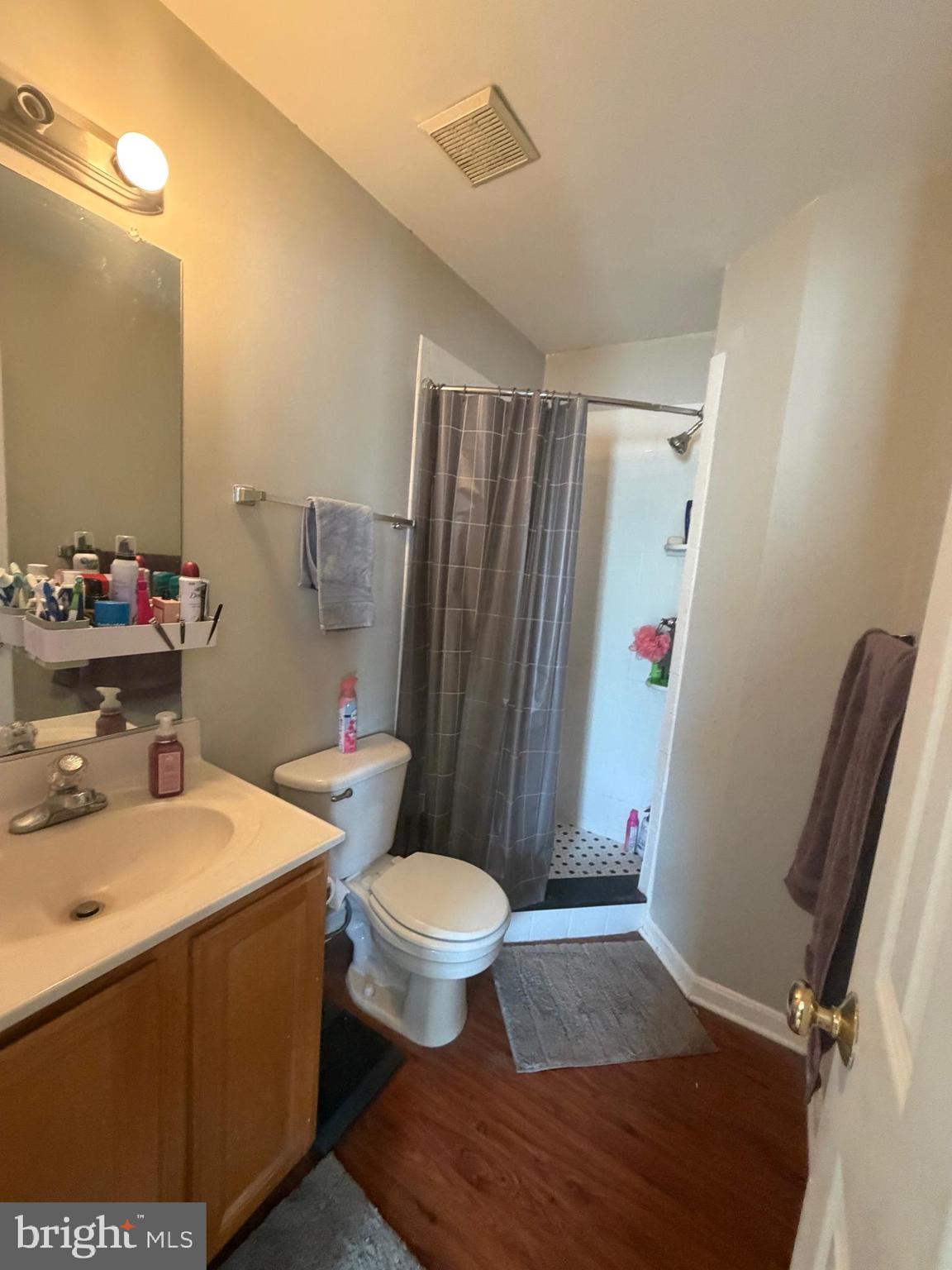 THE VILLAGES AT SAYBROOK - Residential Lease