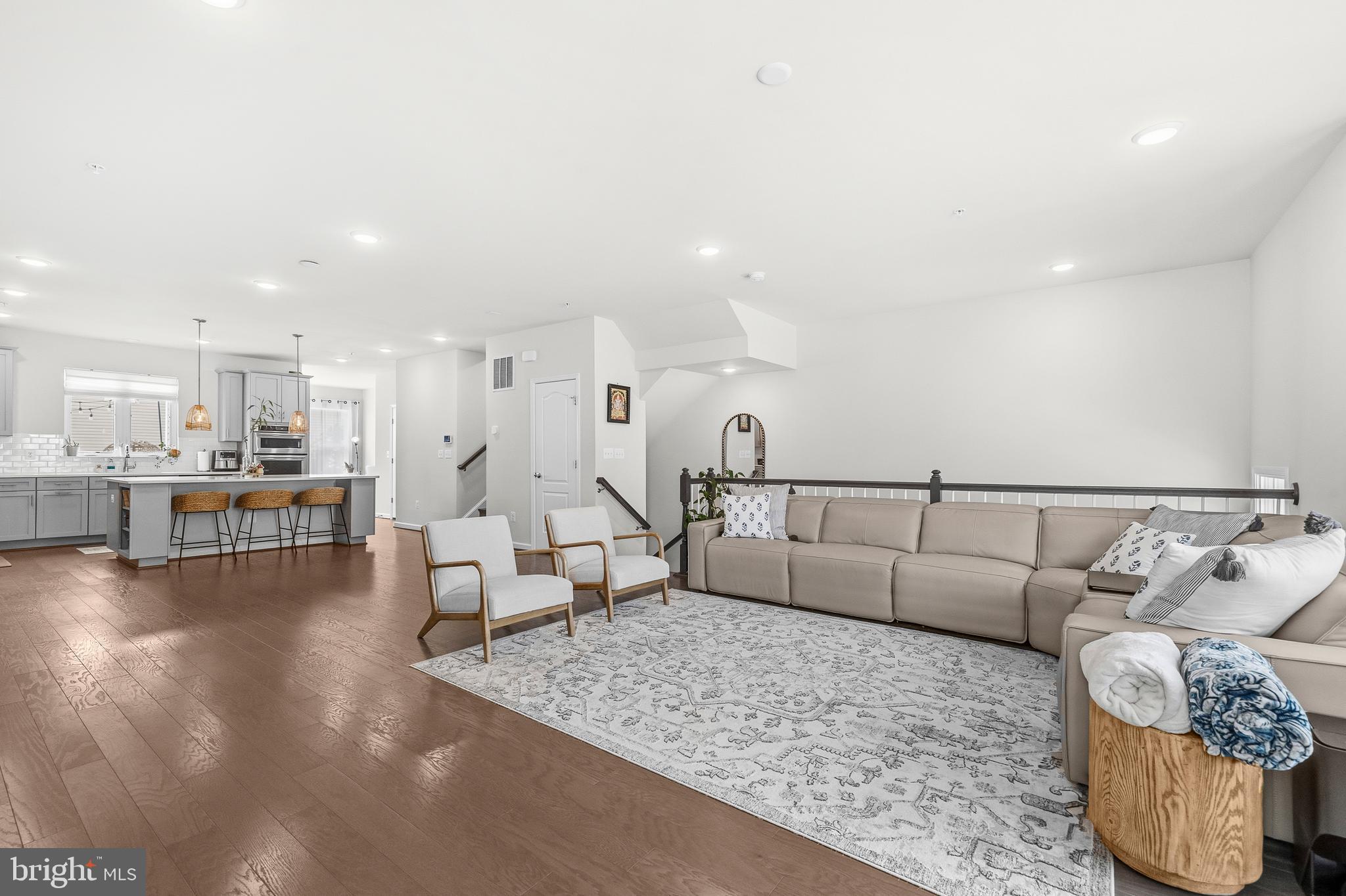 7715 CRESAP LANE