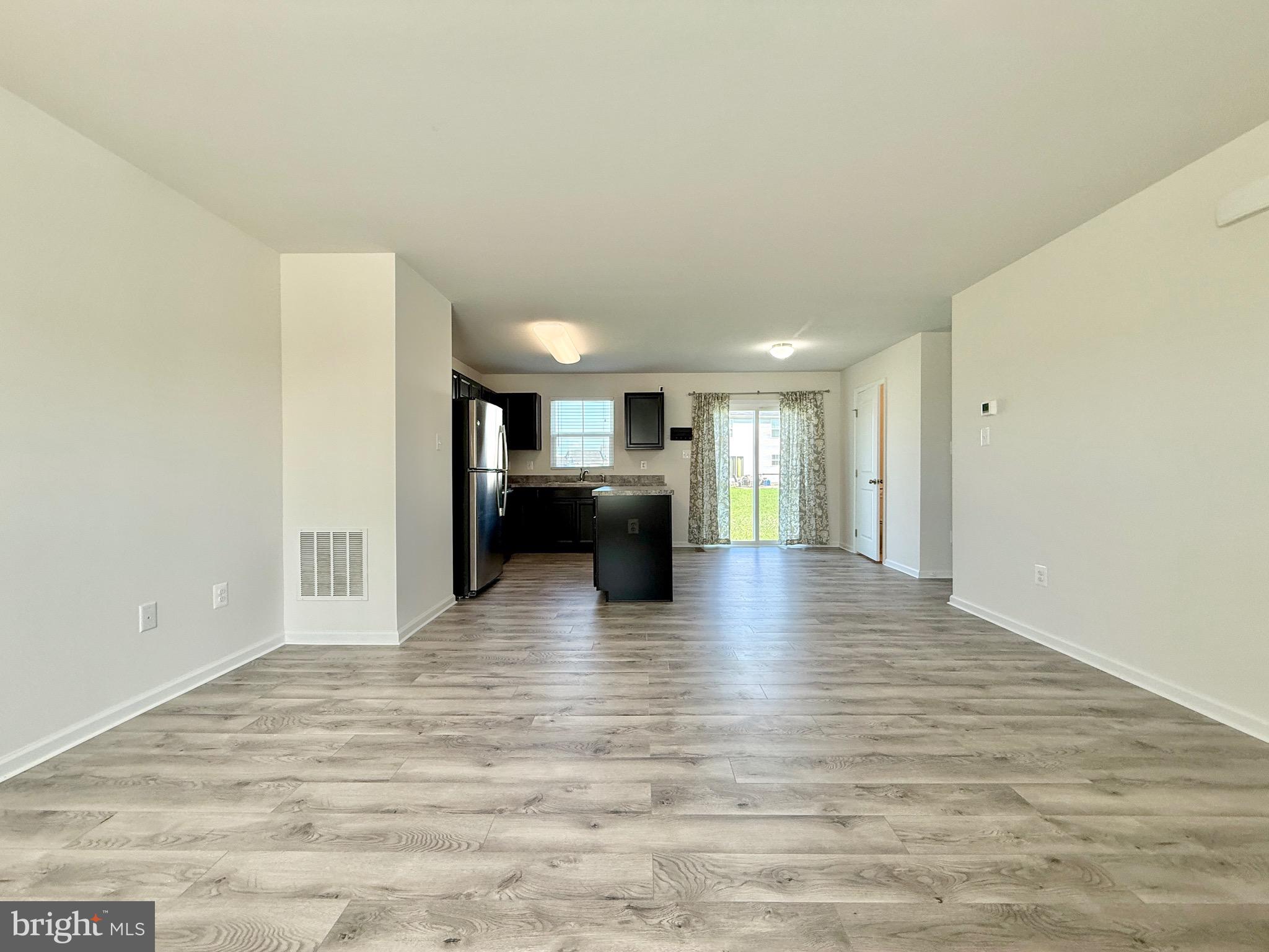 ARCADIA SPRINGS - Residential