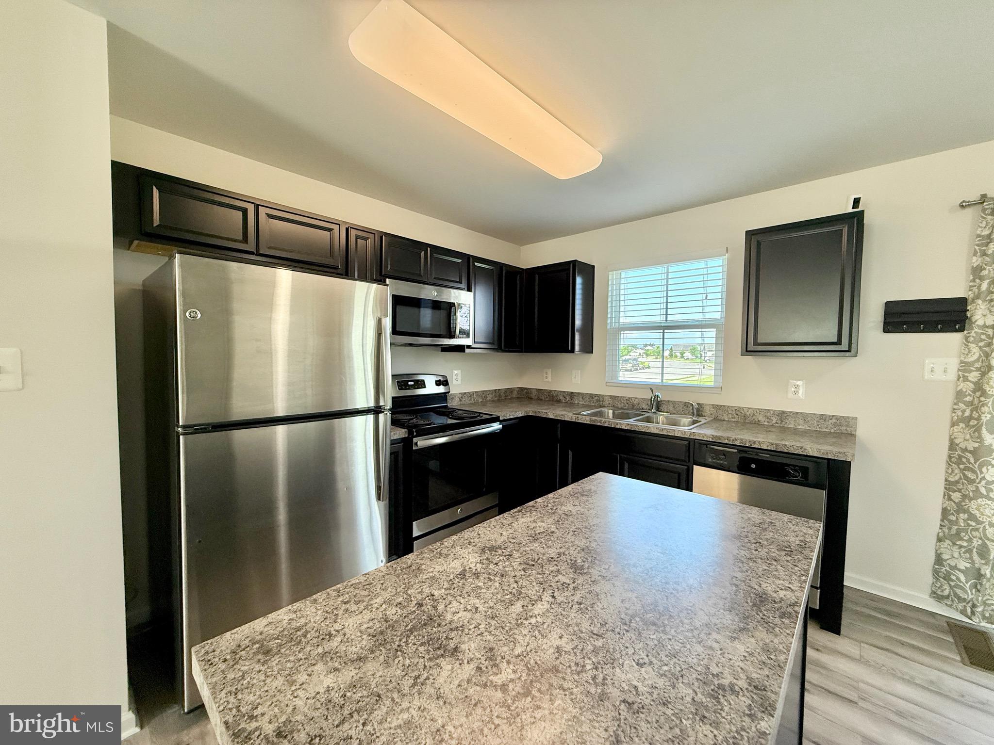 ARCADIA SPRINGS - Residential