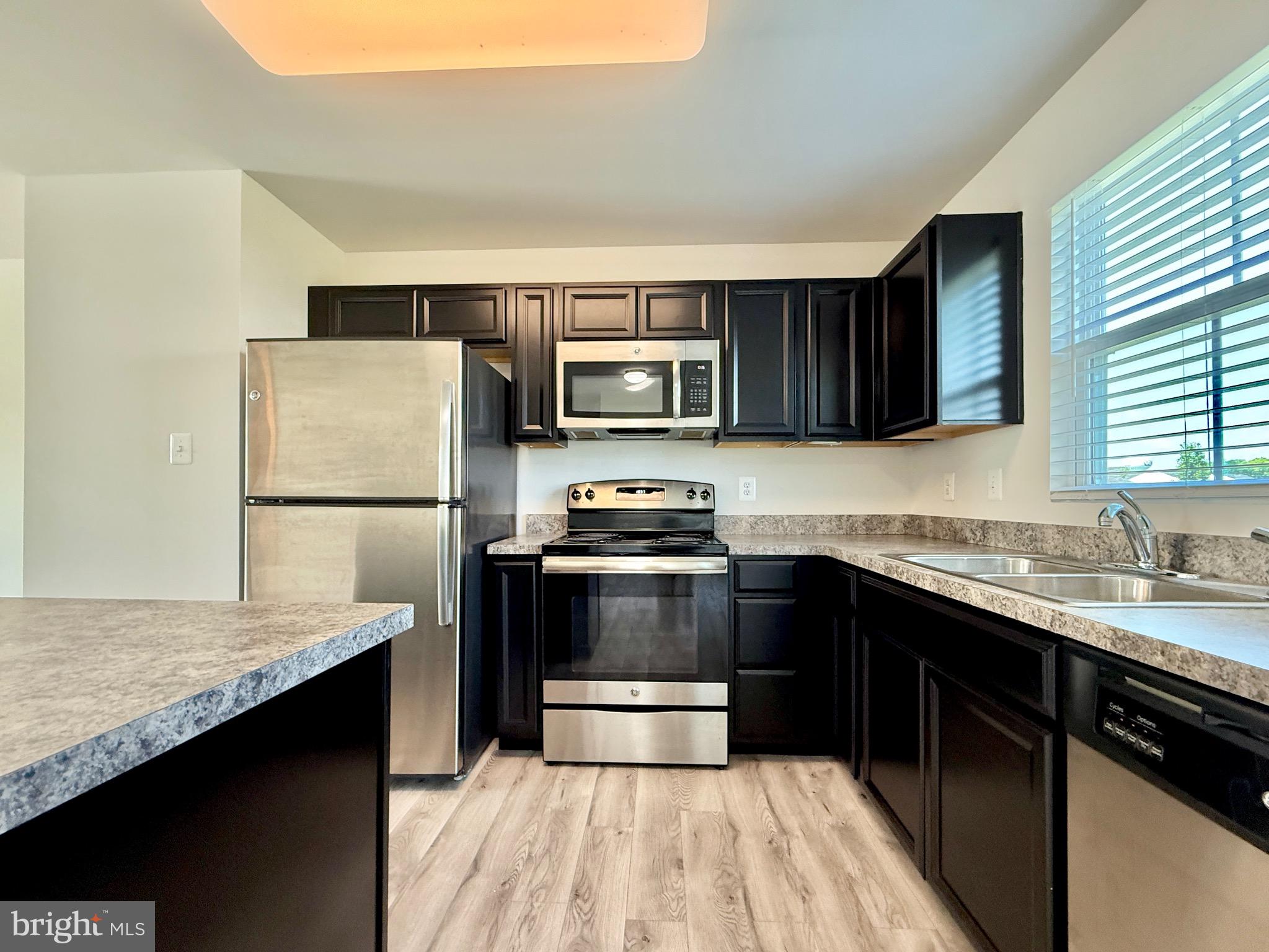 ARCADIA SPRINGS - Residential