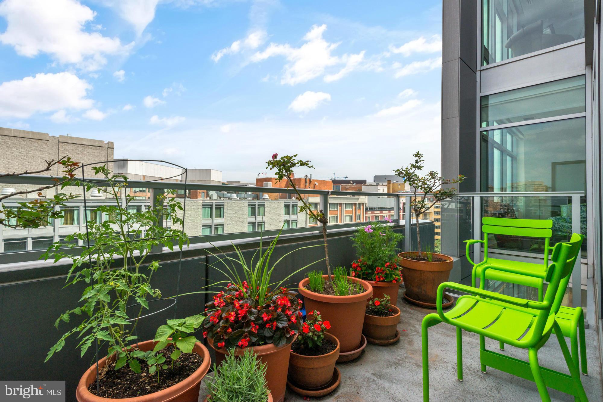 WEST END - Residential