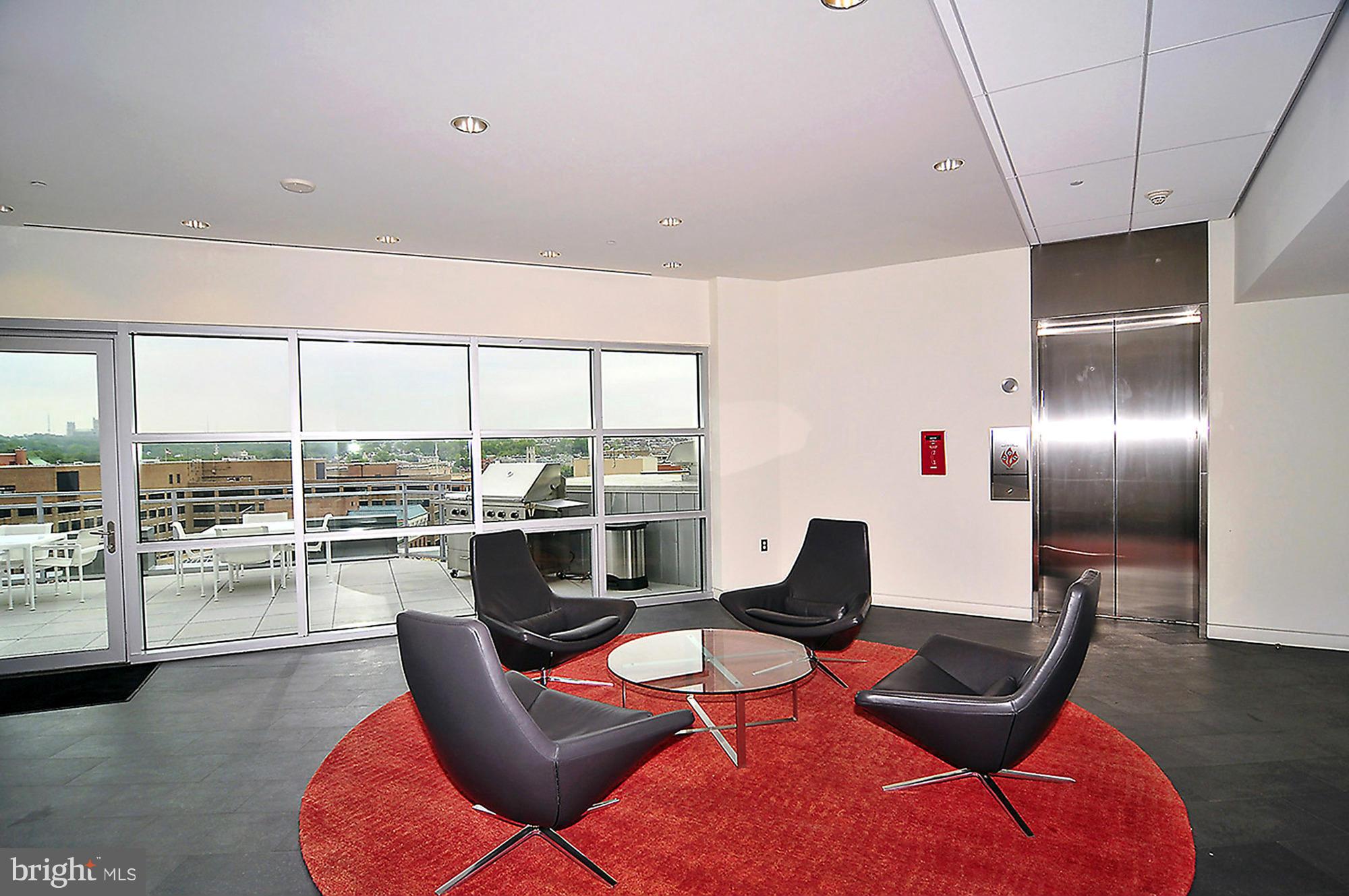 WEST END - Residential